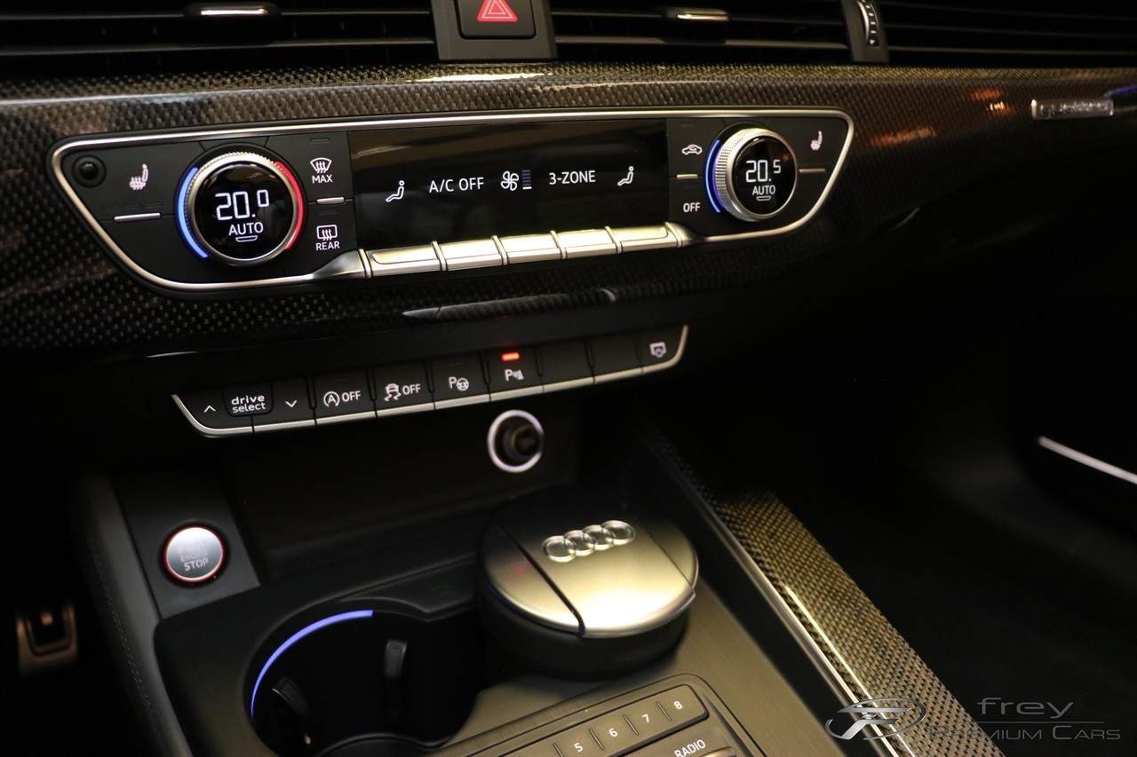 AUDI S5 Cabriolet 3.0 TFSI quattro tiptronic-image-22