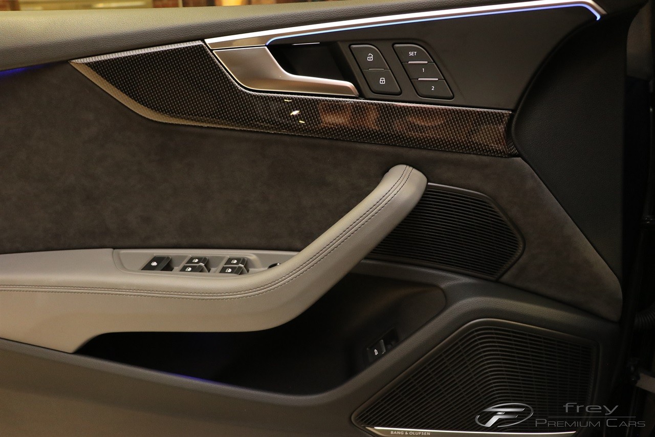 AUDI S5 Cabriolet 3.0 TFSI quattro tiptronic-image-24