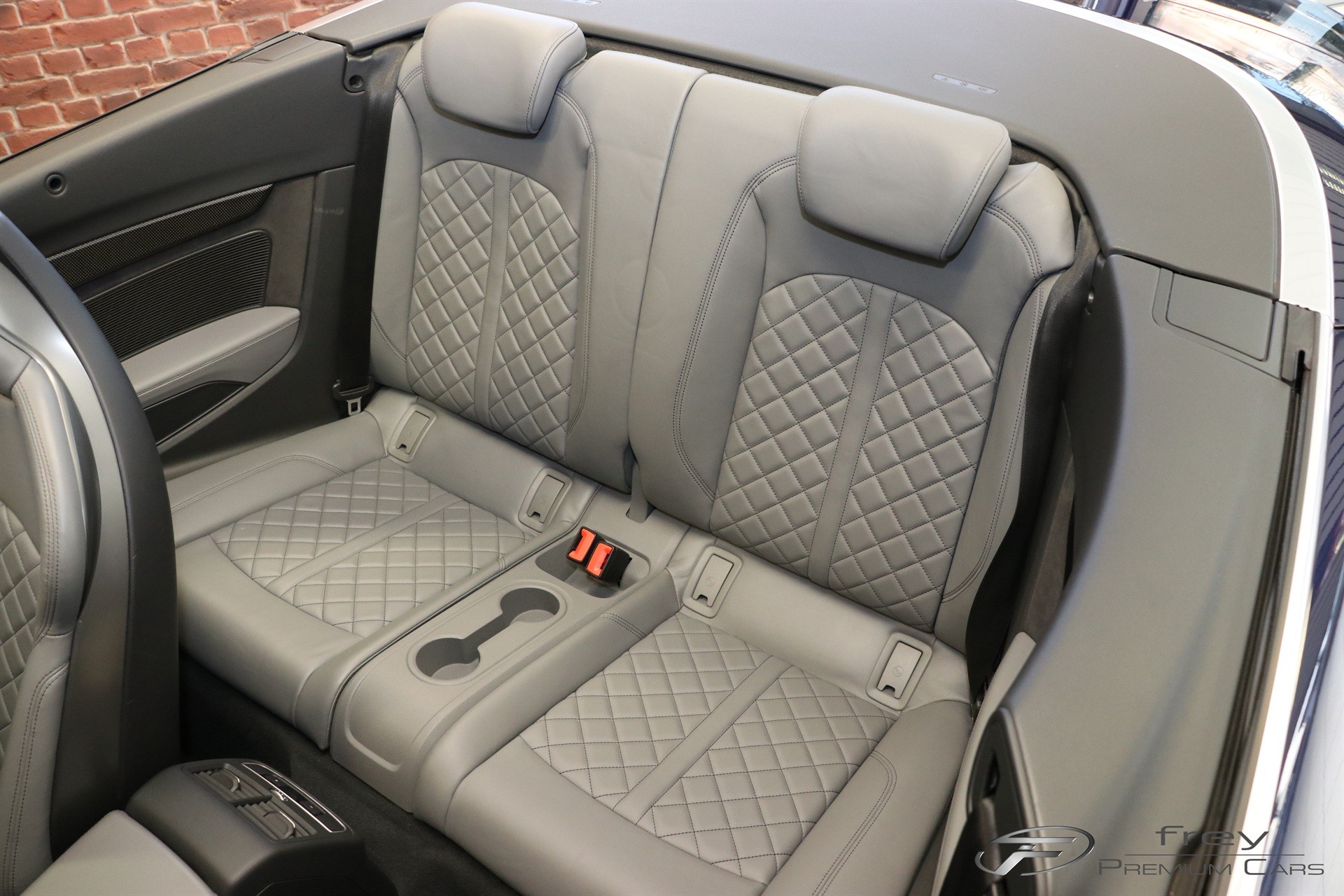 AUDI S5 Cabriolet 3.0 TFSI quattro tiptronic-image-28