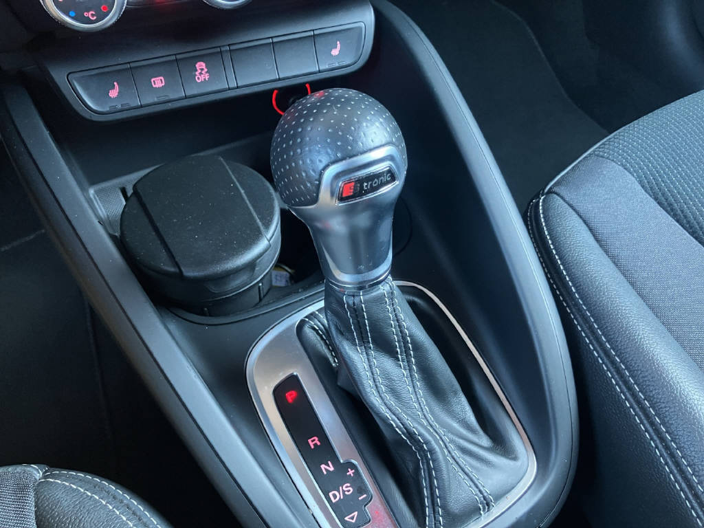 AUDI A1 Sportback 1.0 TFSI ultra Sport S-Tronic-image-15