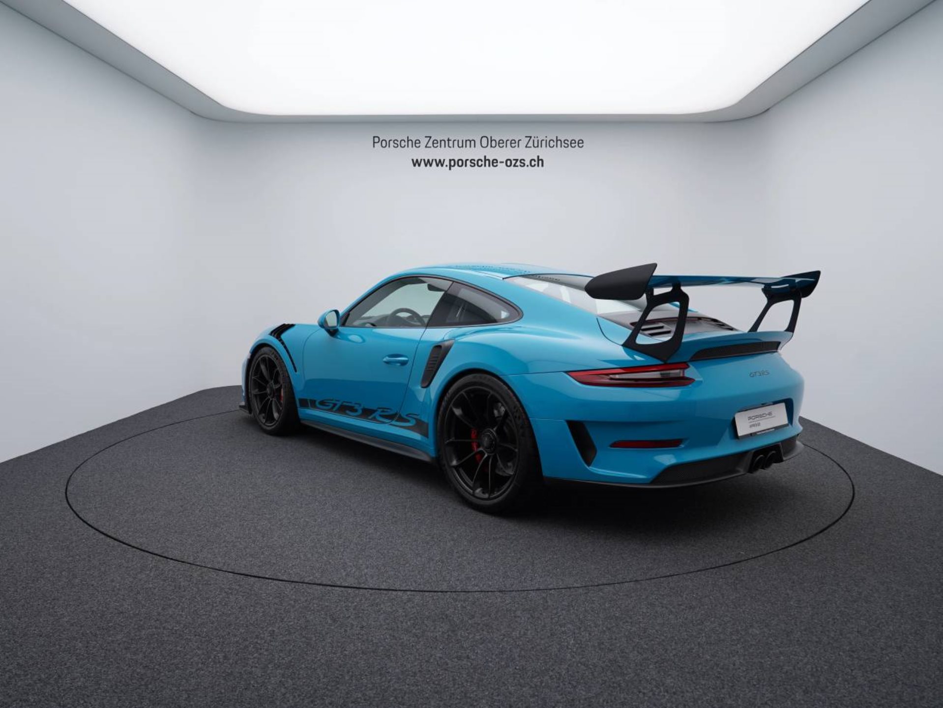 PORSCHE 911 GT3 RS-image-2