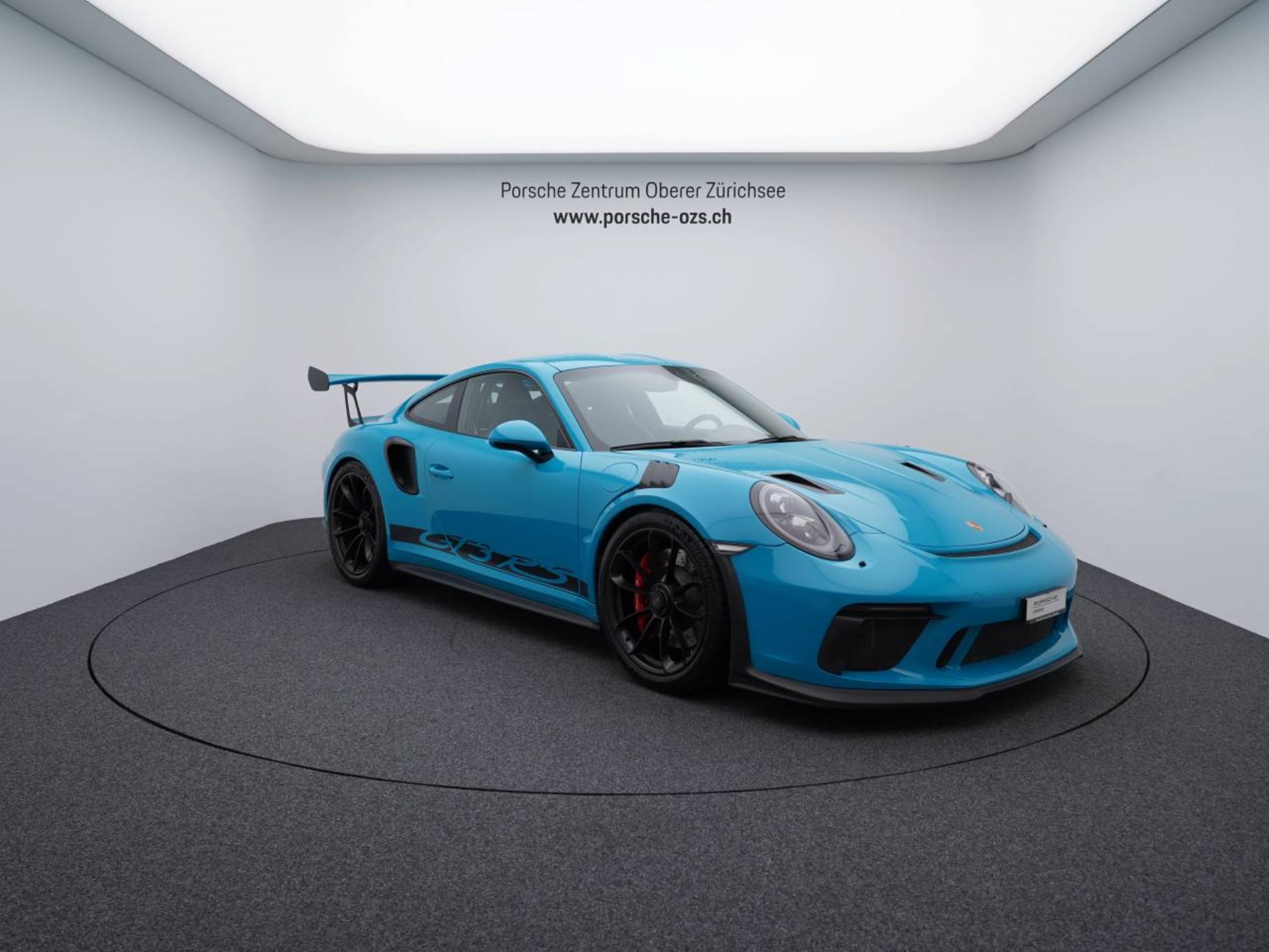 PORSCHE 911 GT3 RS-image-8