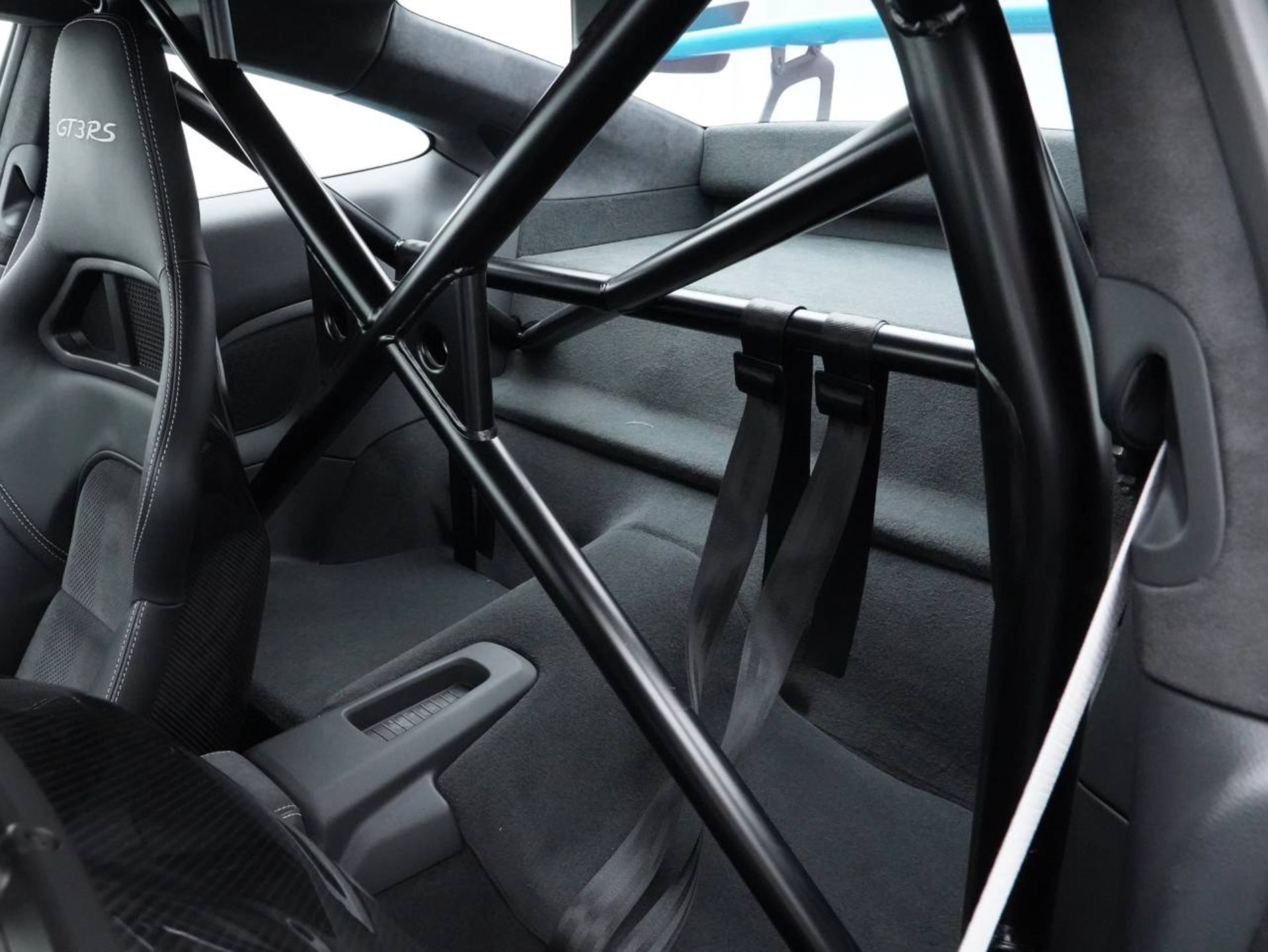PORSCHE 911 GT3 RS-image-27