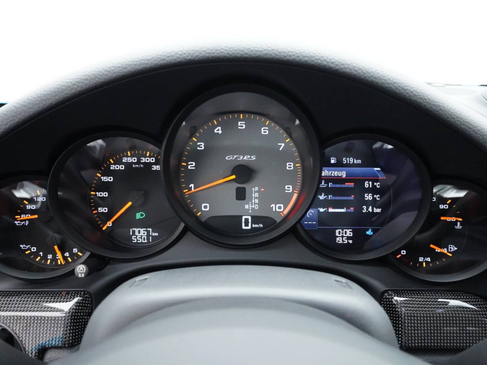 PORSCHE 911 GT3 RS-image-16