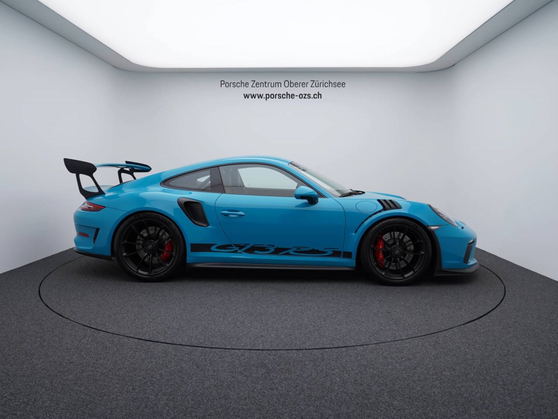 PORSCHE 911 GT3 RS-image-7