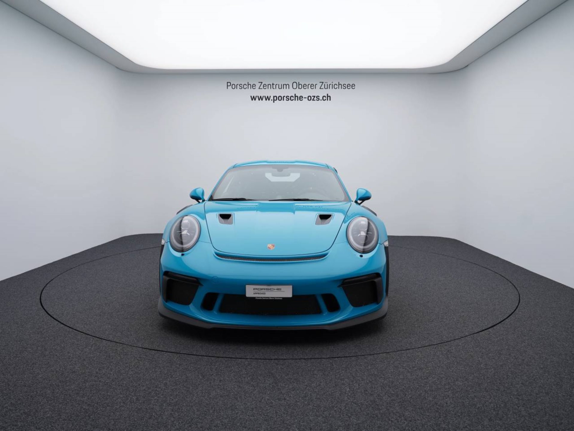 PORSCHE 911 GT3 RS-image-9