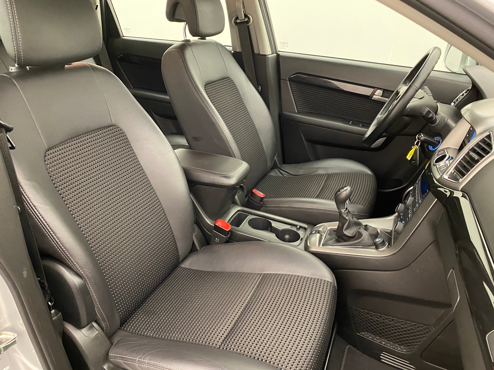 CHEVROLET Captiva 2.4 4x4-image-11