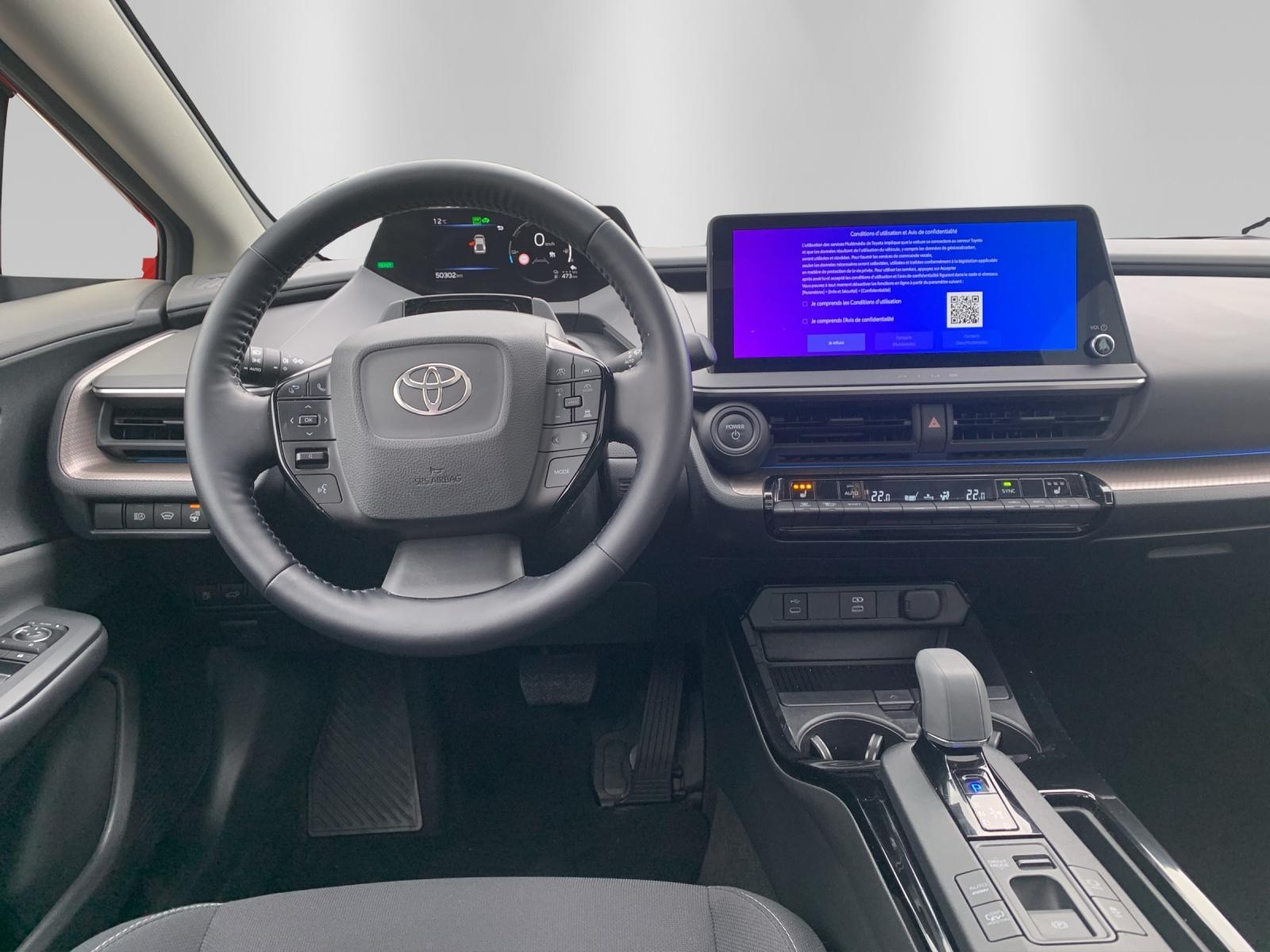 TOYOTA Prius 2.0 Plug-In-Hybrid Style-image-9