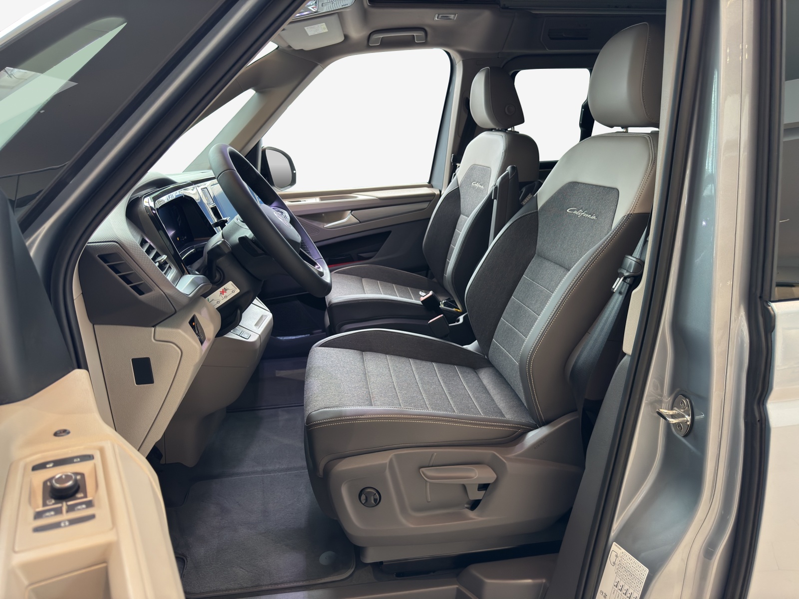 VW California 2.0 TDI Ocean Liberty-image-7