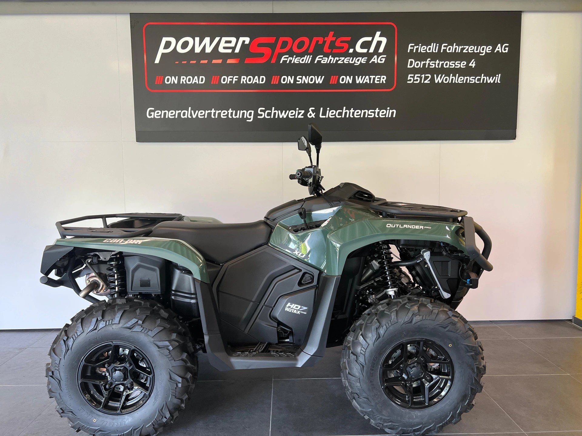 CAN-AM Outlander HD7 PRO XU ABS T-showroom-element-3