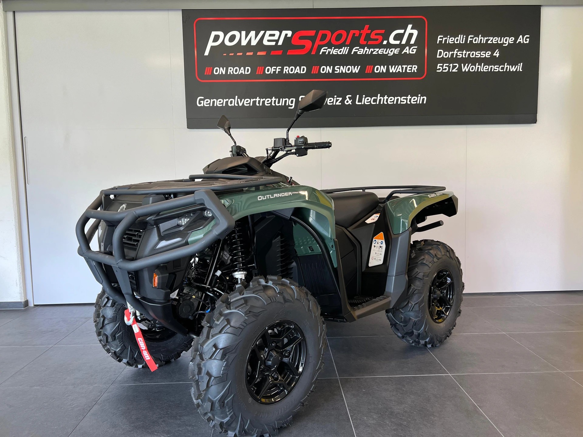CAN-AM Outlander HD7 PRO XU ABS T-showroom-element-1