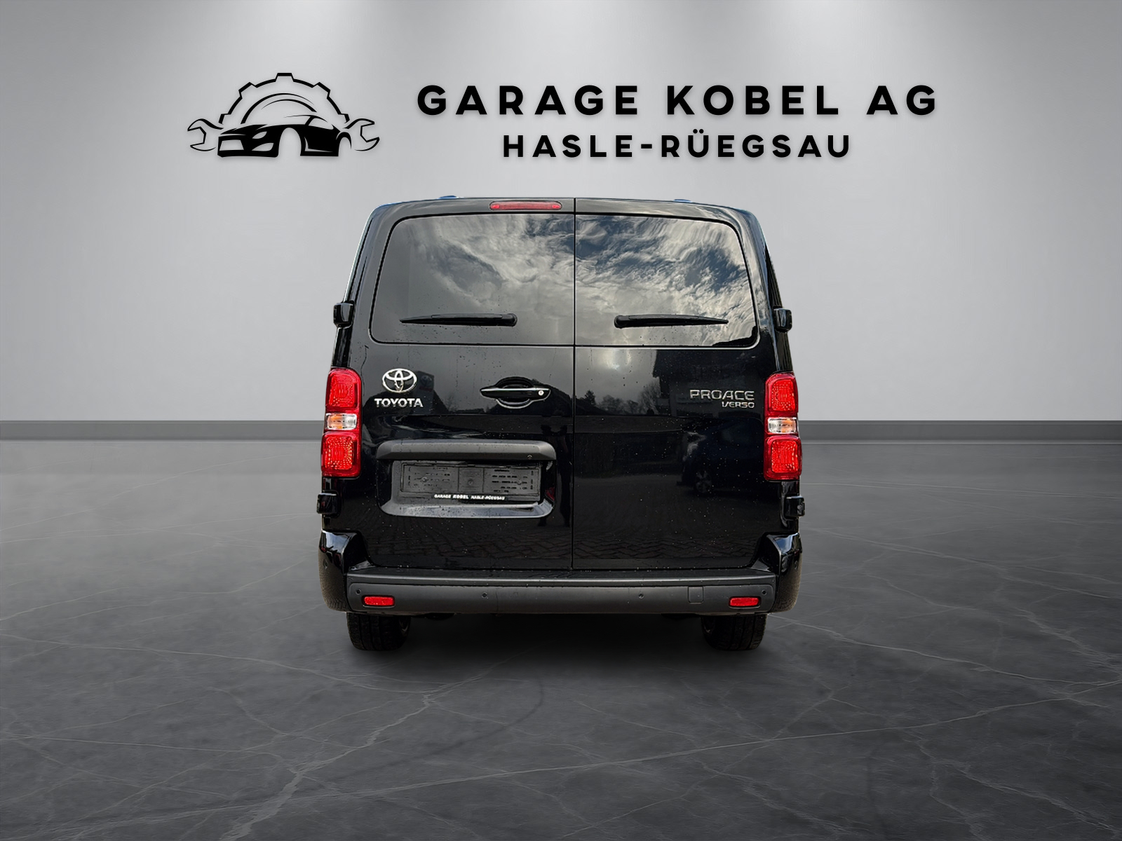 TOYOTA Proace Verso 2.0 D-4D Shuttle Long Automatic-image-3