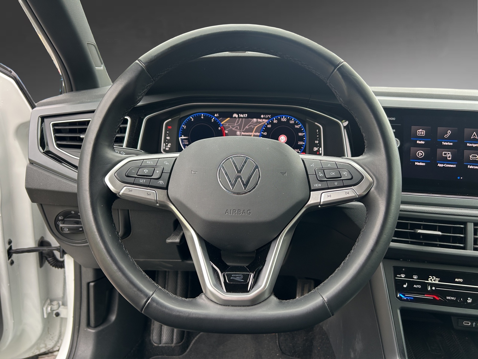 VW Polo 1.0 TSI R-Line DSG-image-8