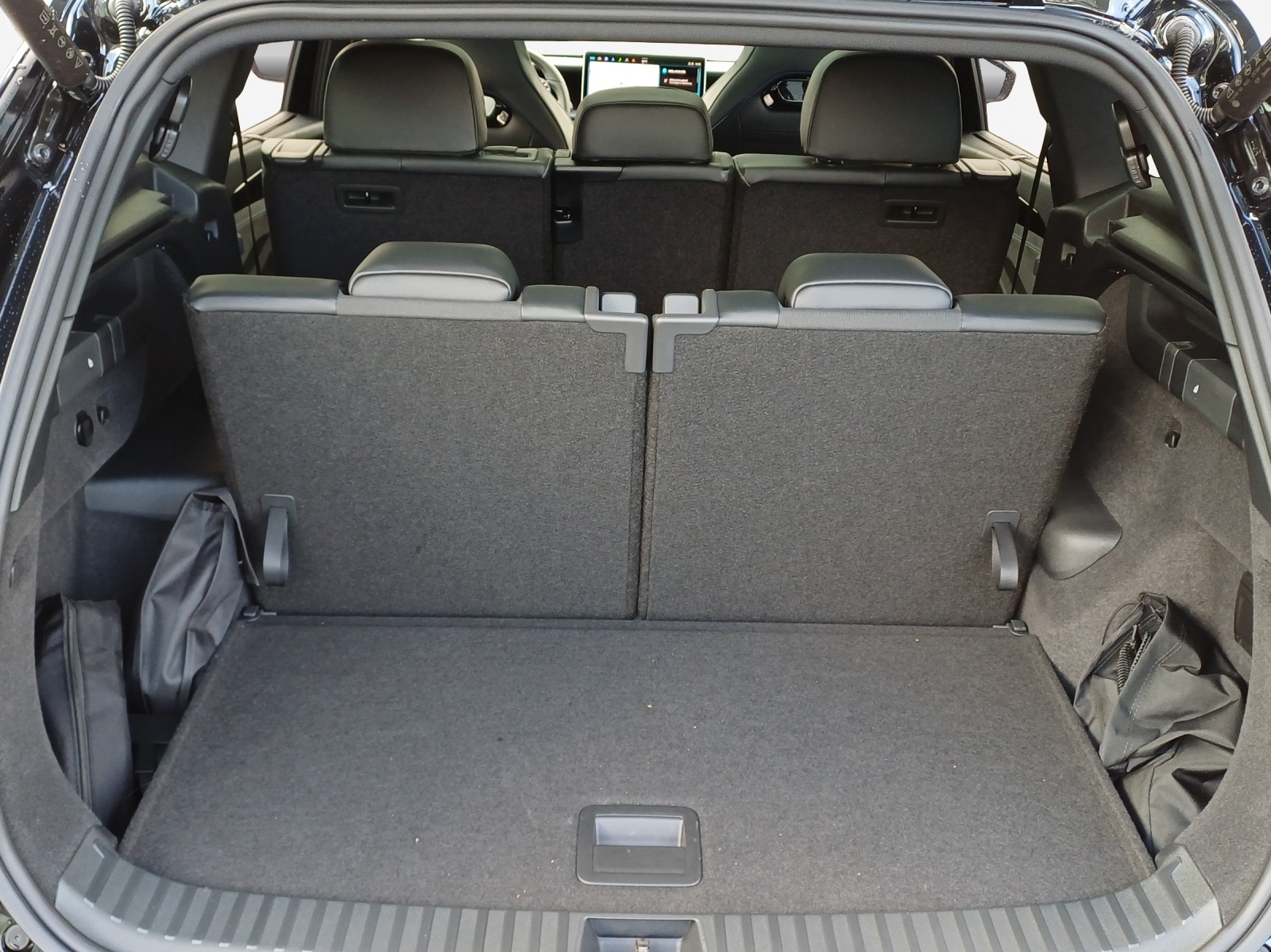 VW Tayron 2.0 TSI R-Line DSG 4Motion-image-13