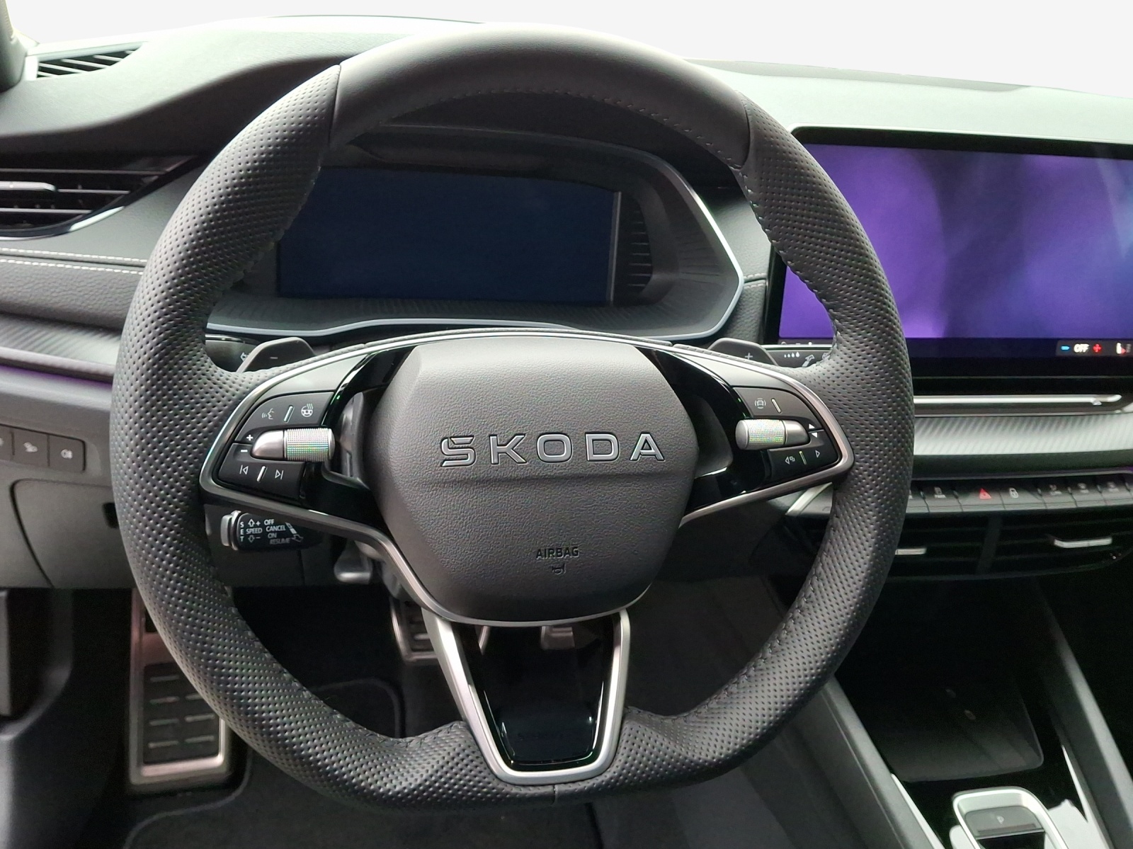 SKODA Octavia Combi 2.0 TSI DSG Sport Line 4x4-image-9