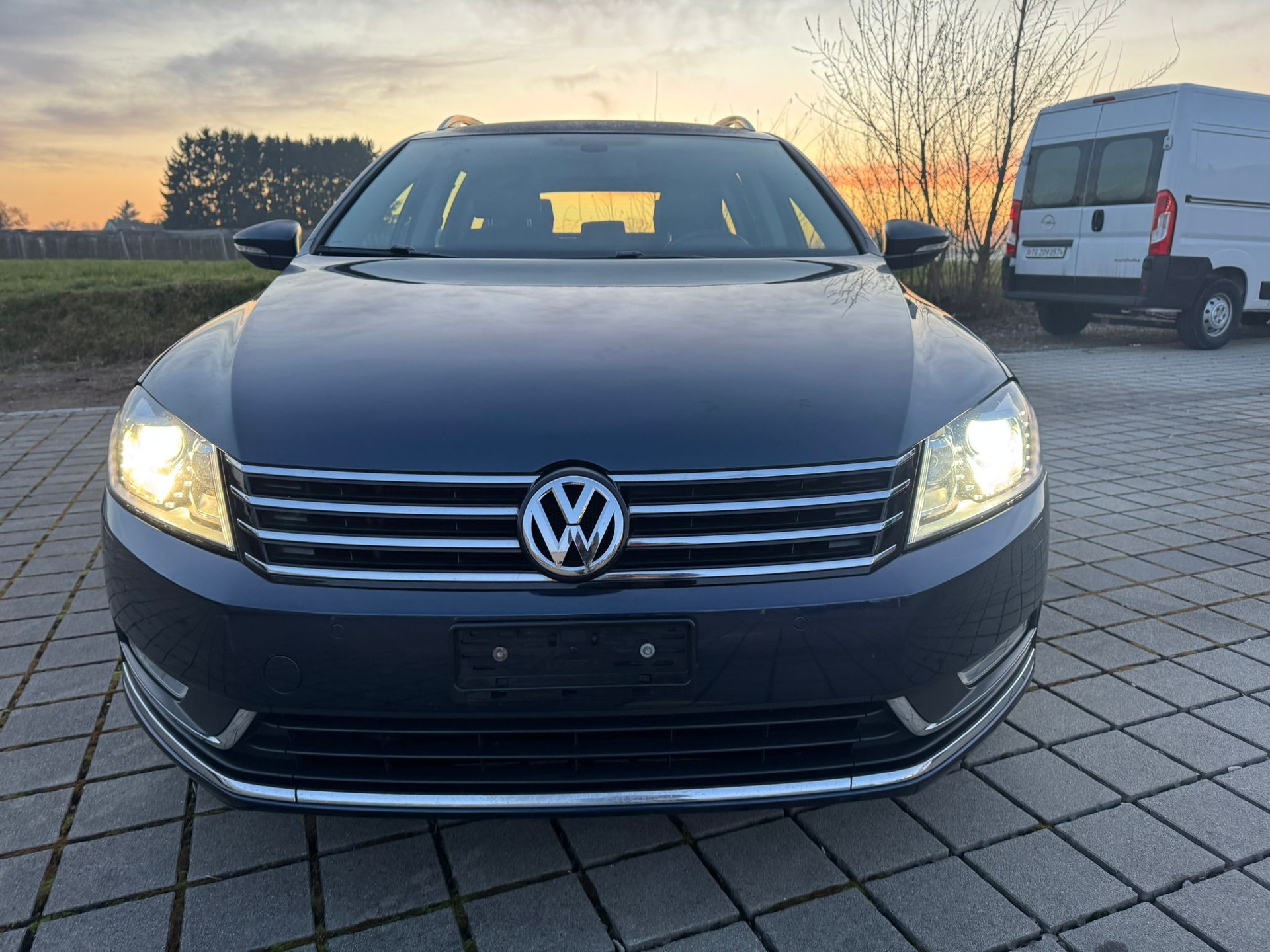 VW Passat Variant 1.8 TSI Comfortline DSG-image-1