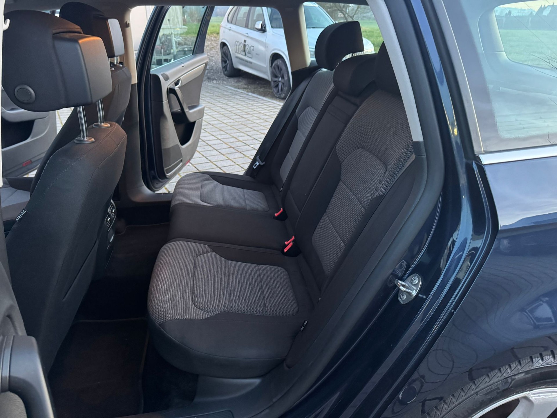 VW Passat Variant 1.8 TSI Comfortline DSG-image-11