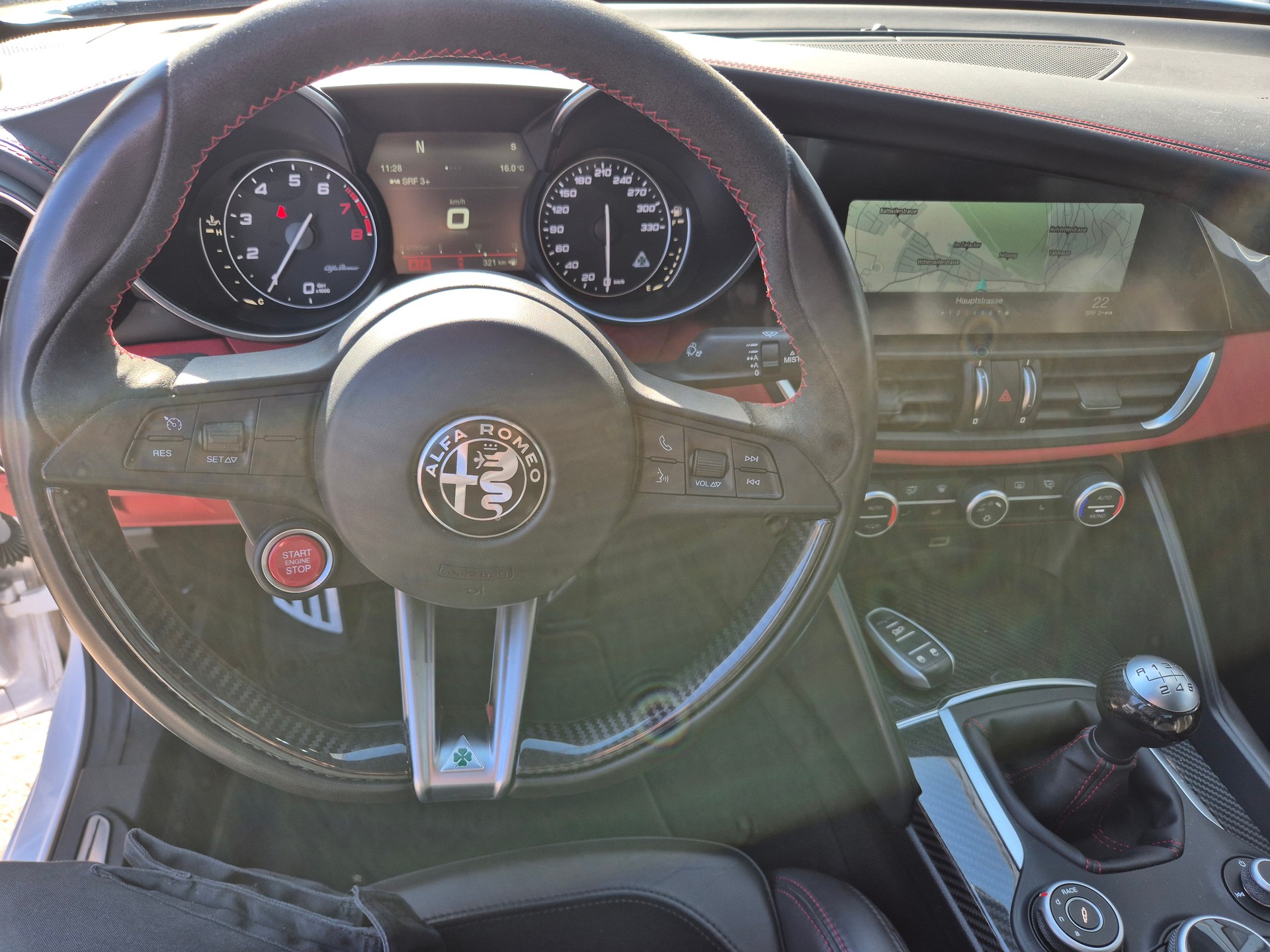 ALFA ROMEO Giulia 2.9 V6 Quadrifoglio-image-9