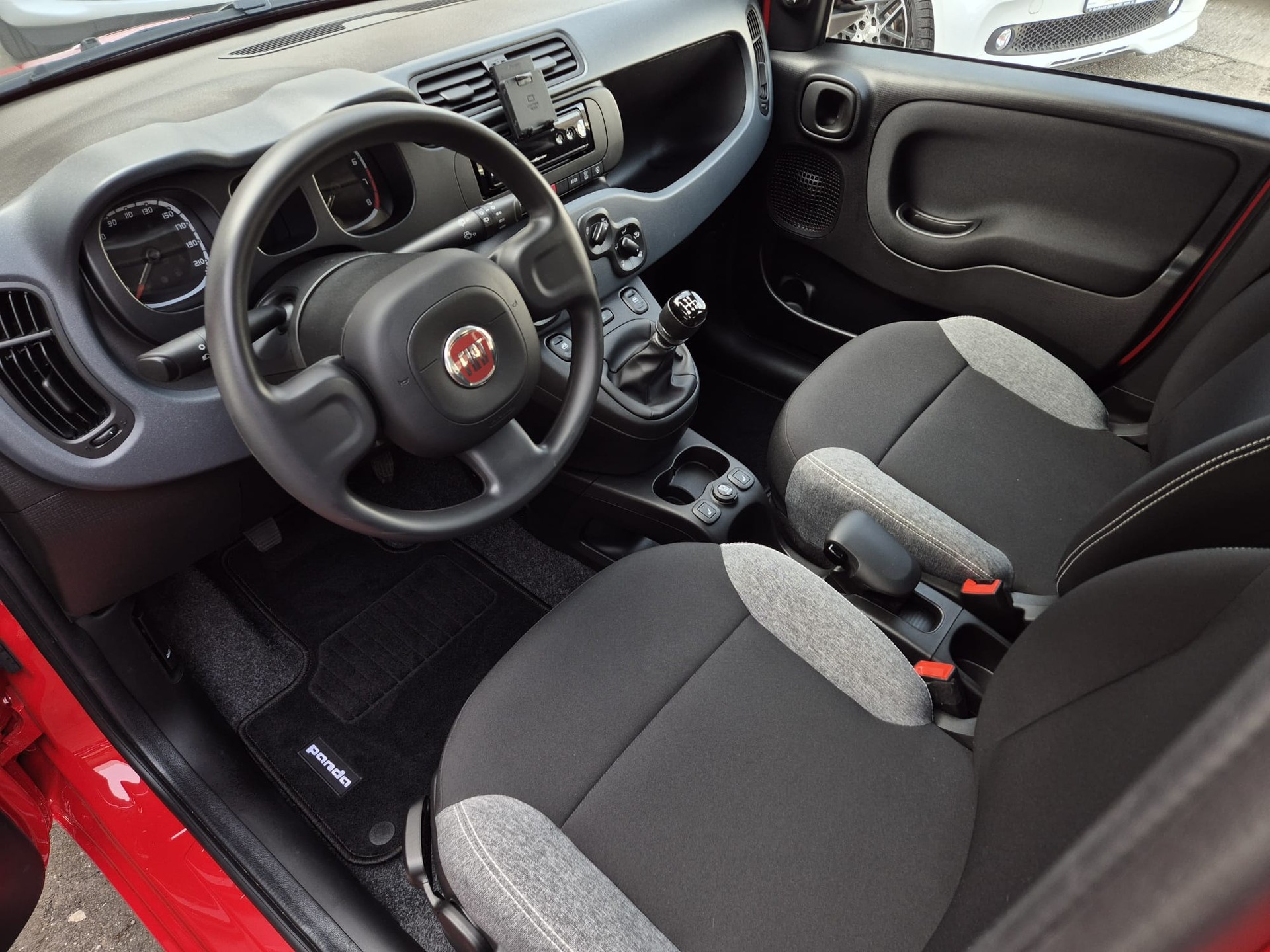 FIAT Panda 1.0 MHEV Cool-image-8