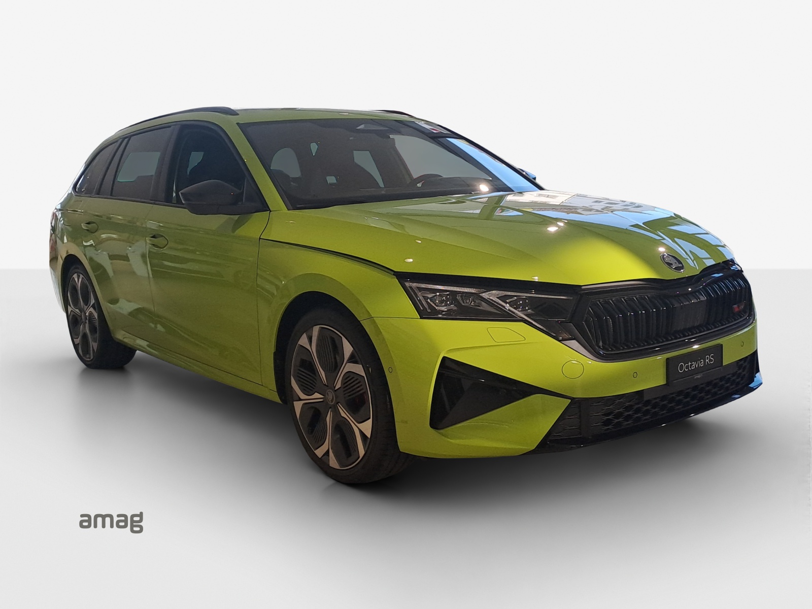 SKODA Octavia Combi 2.0 TSI DSG RS-image-4