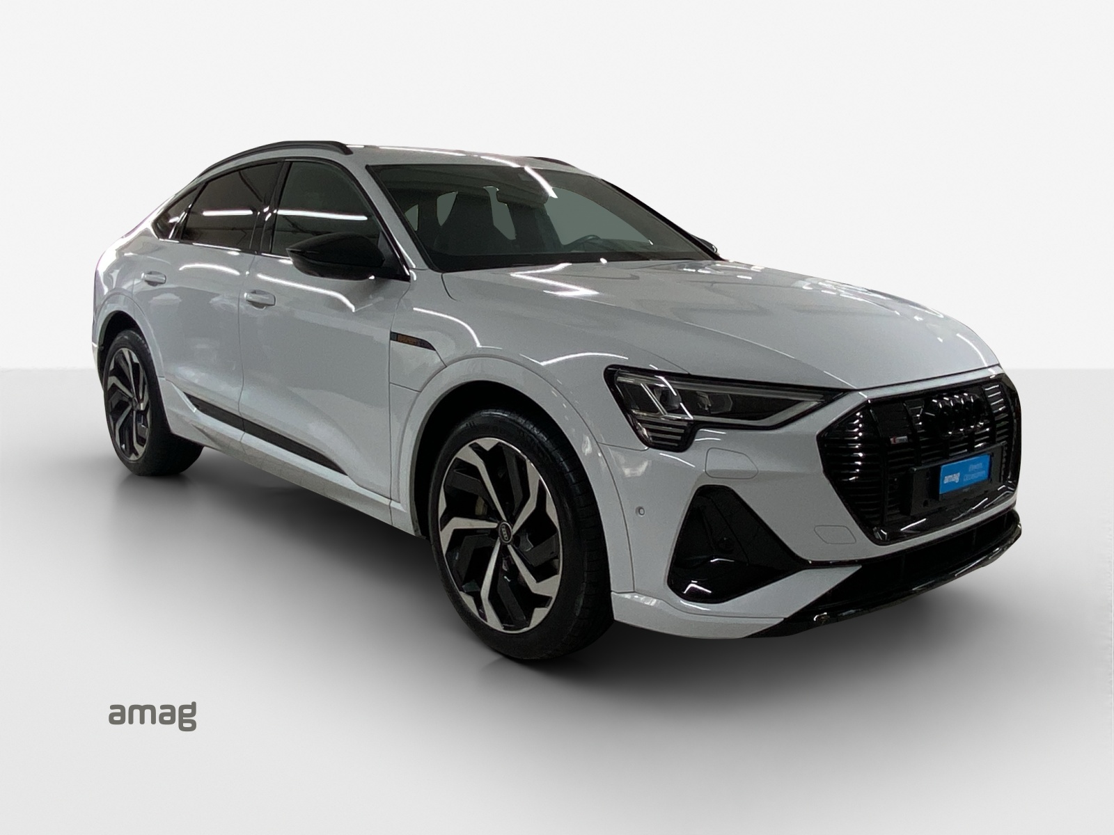 AUDI e-tron 55 Sportback S Line Black Edition quattro-image-6