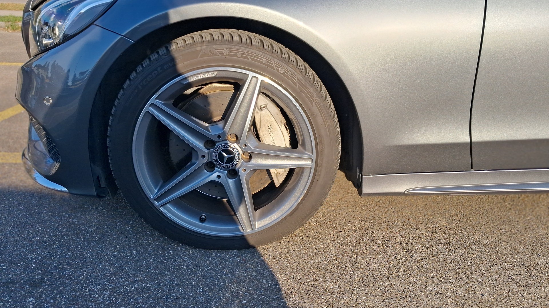 MERCEDES-BENZ C 250 d Swiss Star AMG Line 4Matic 9G-Tronic-image-3