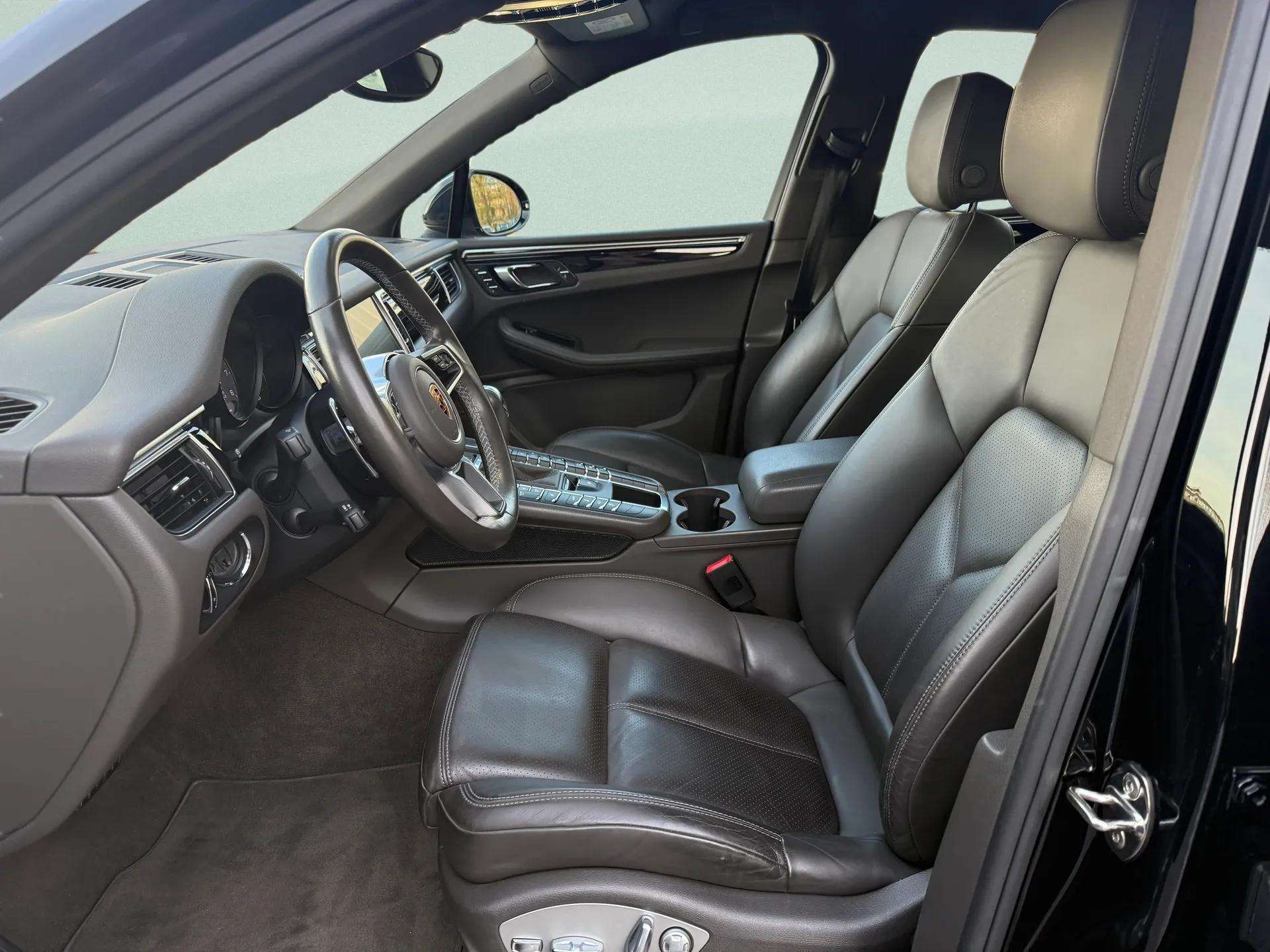 PORSCHE Macan S PDK-image-10