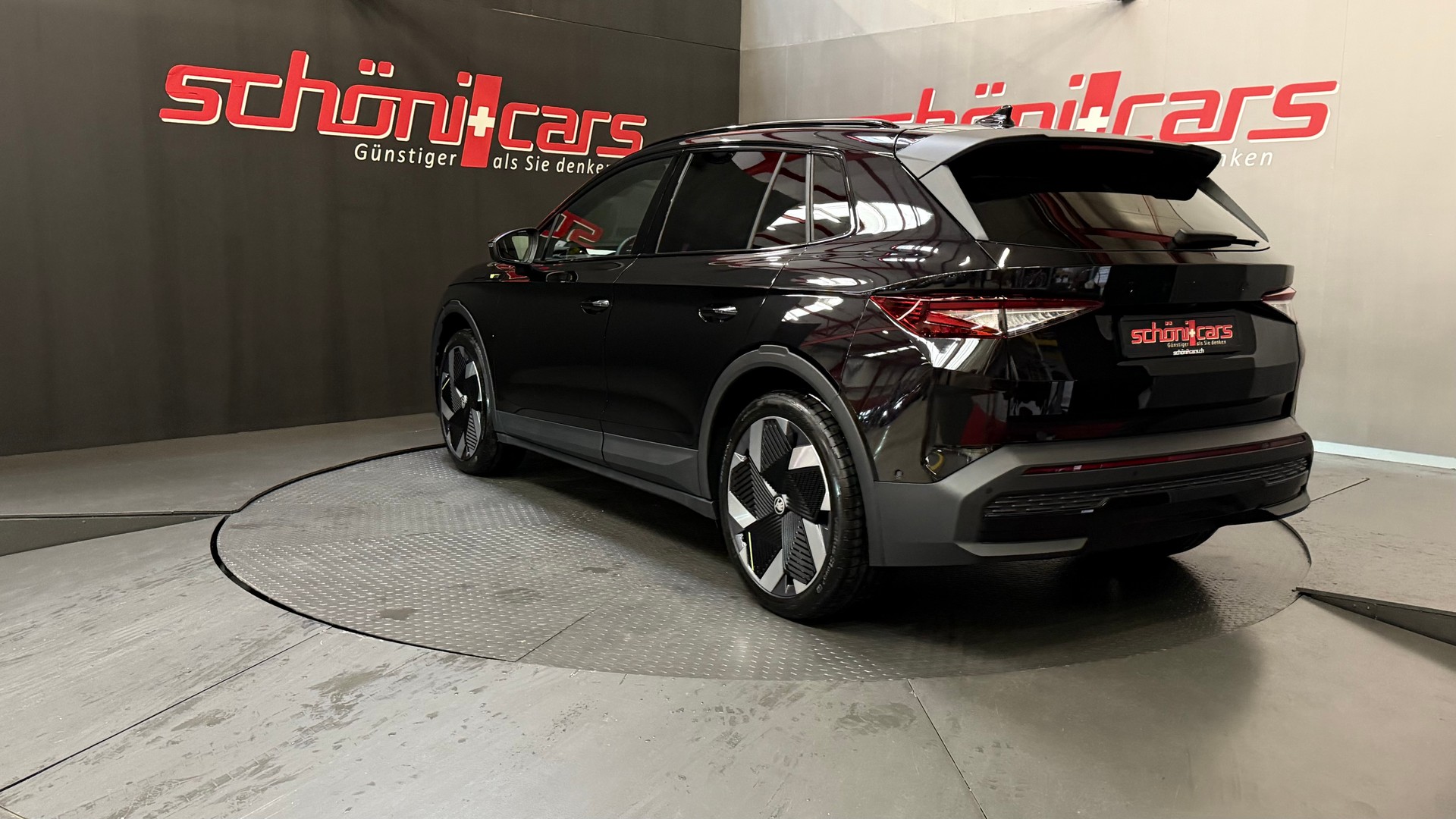SKODA Elroq 85 RS 4x4-image-3