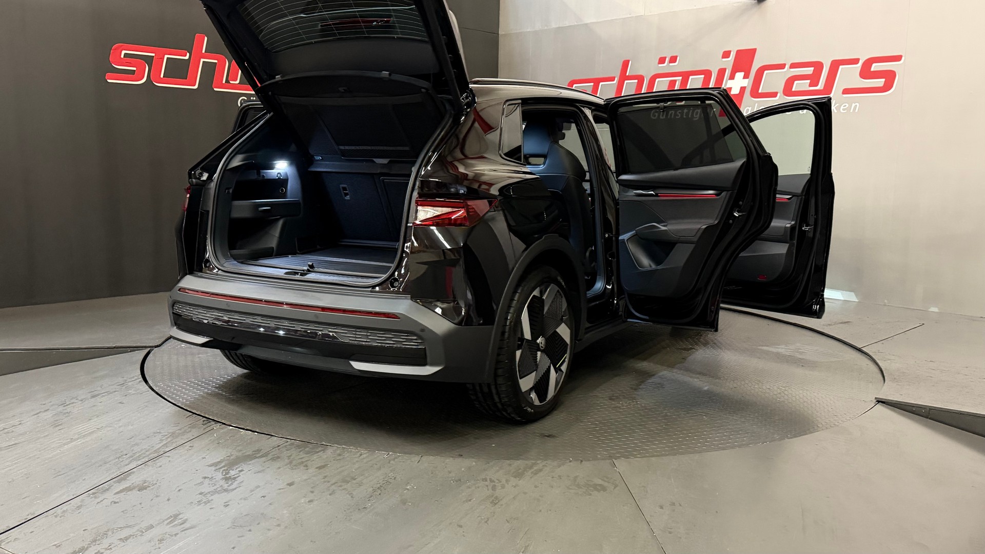 SKODA Elroq 85 RS 4x4-image-6