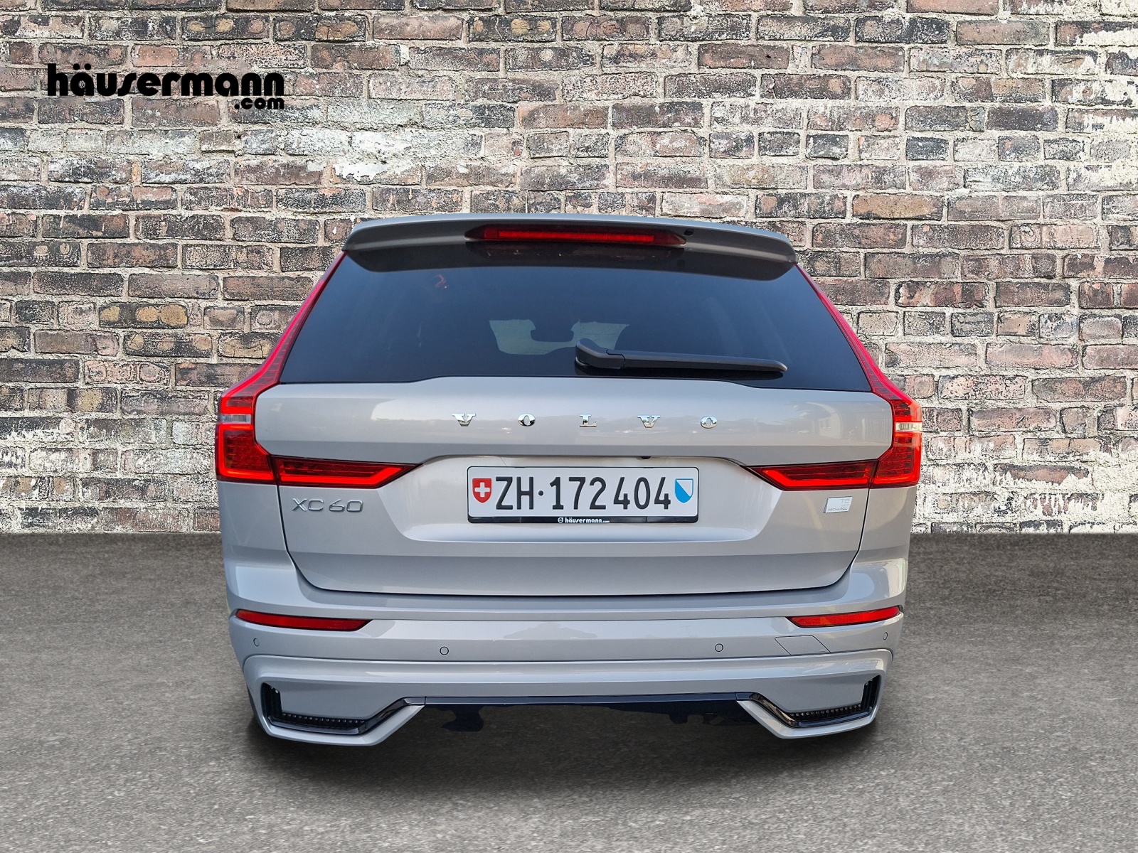 VOLVO XC60 2.0 T8 TE Ultimate Dark eAWD-image-4