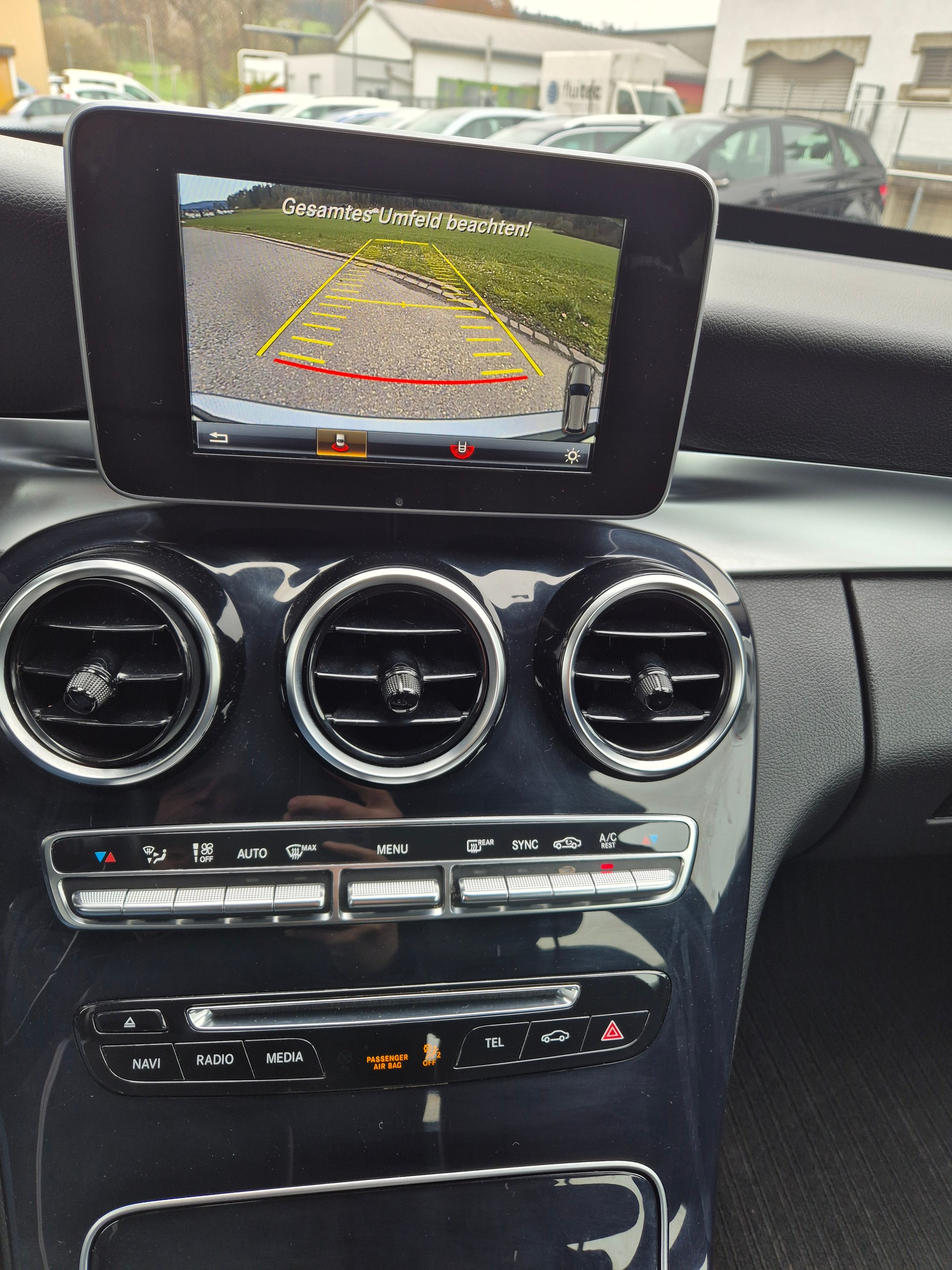 MERCEDES-BENZ C 250 d Exclusive 4Matic 9G-Tronic-image-10