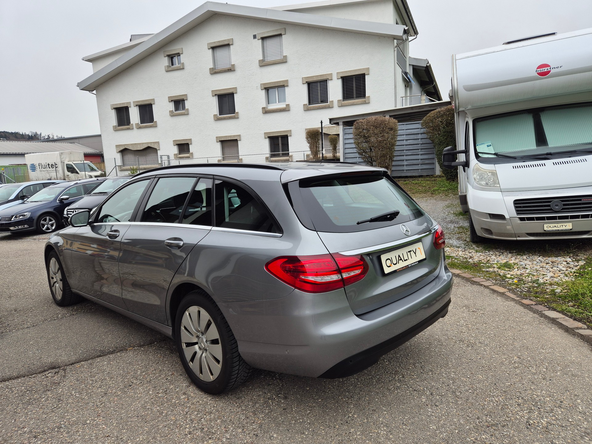 MERCEDES-BENZ C 250 d Exclusive 4Matic 9G-Tronic-image-2