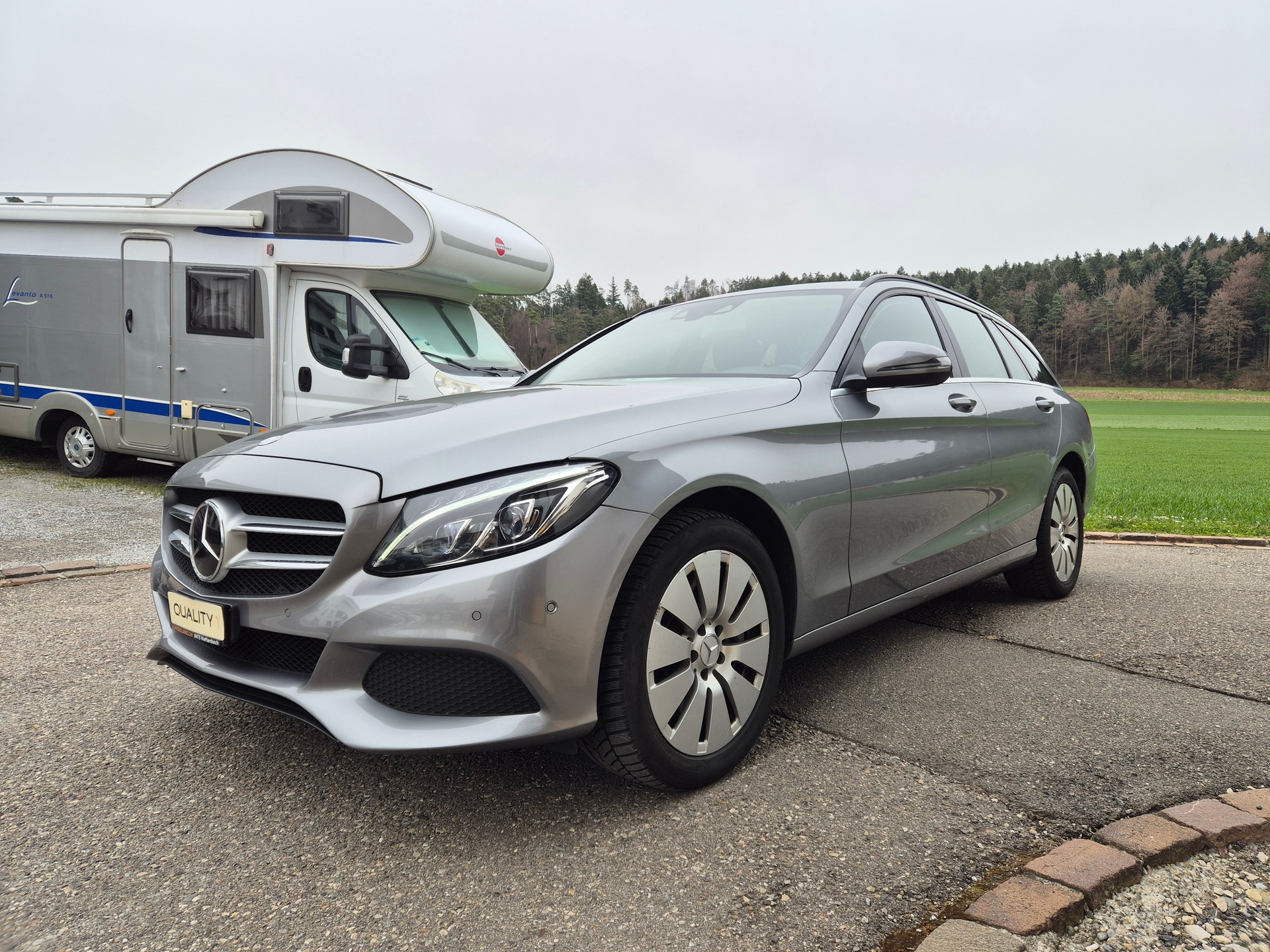 MERCEDES-BENZ C 250 d Exclusive 4Matic 9G-Tronic-image-18