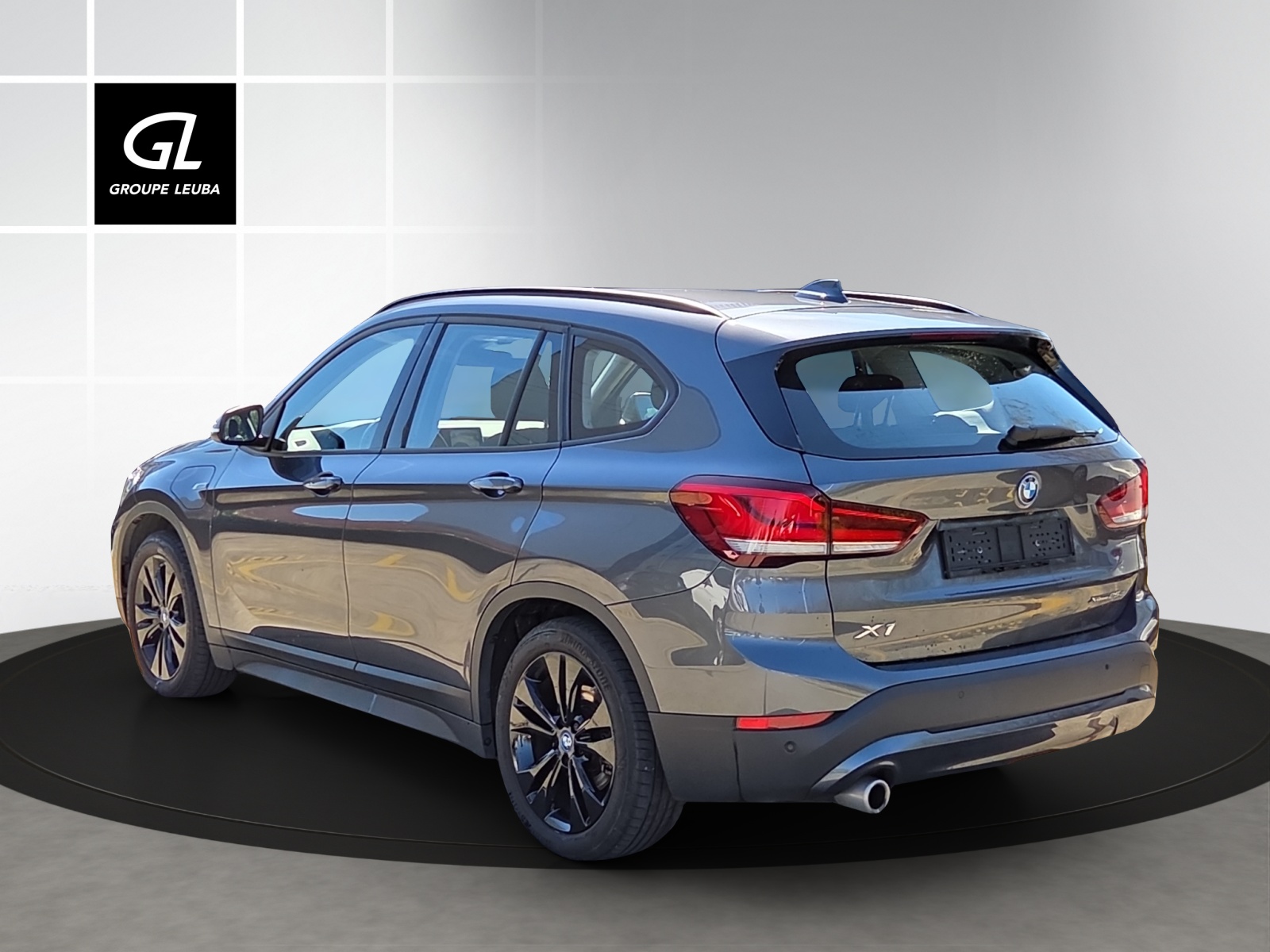 BMW X1 xDrive 25e Steptronic-image-4