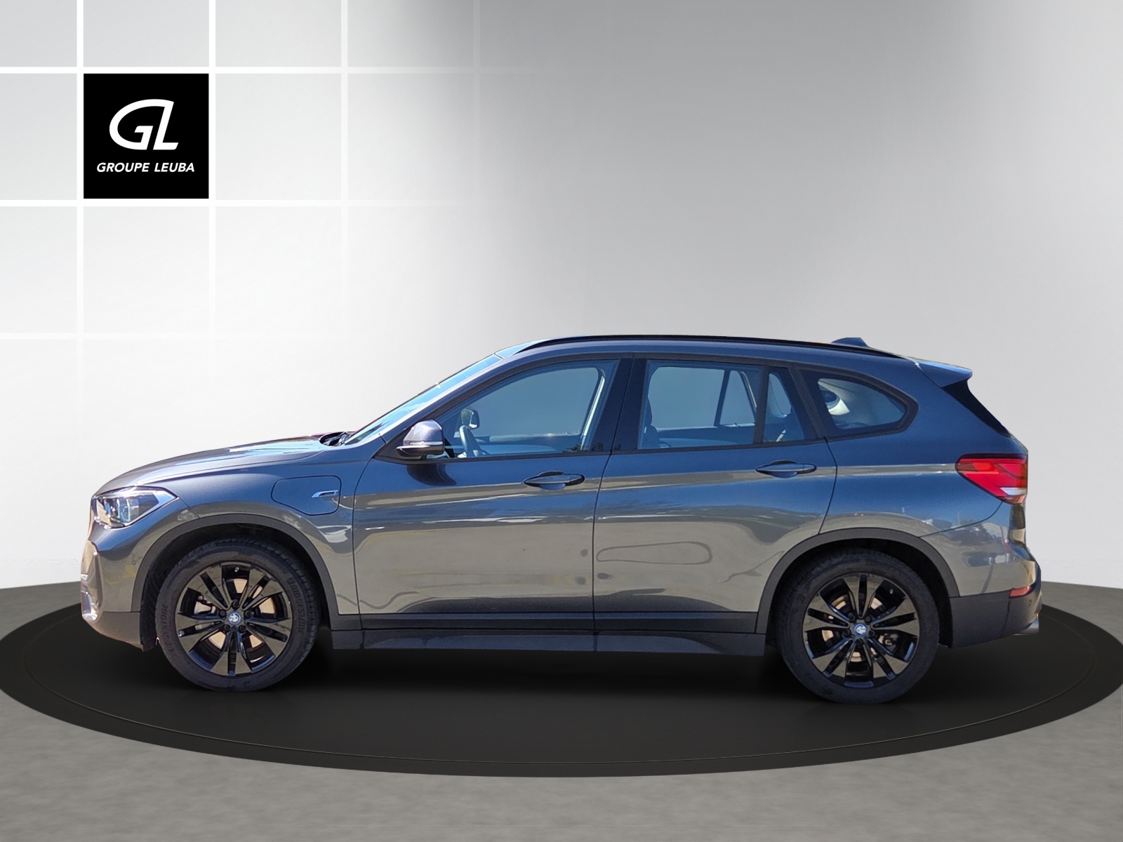 BMW X1 xDrive 25e Steptronic-image-2