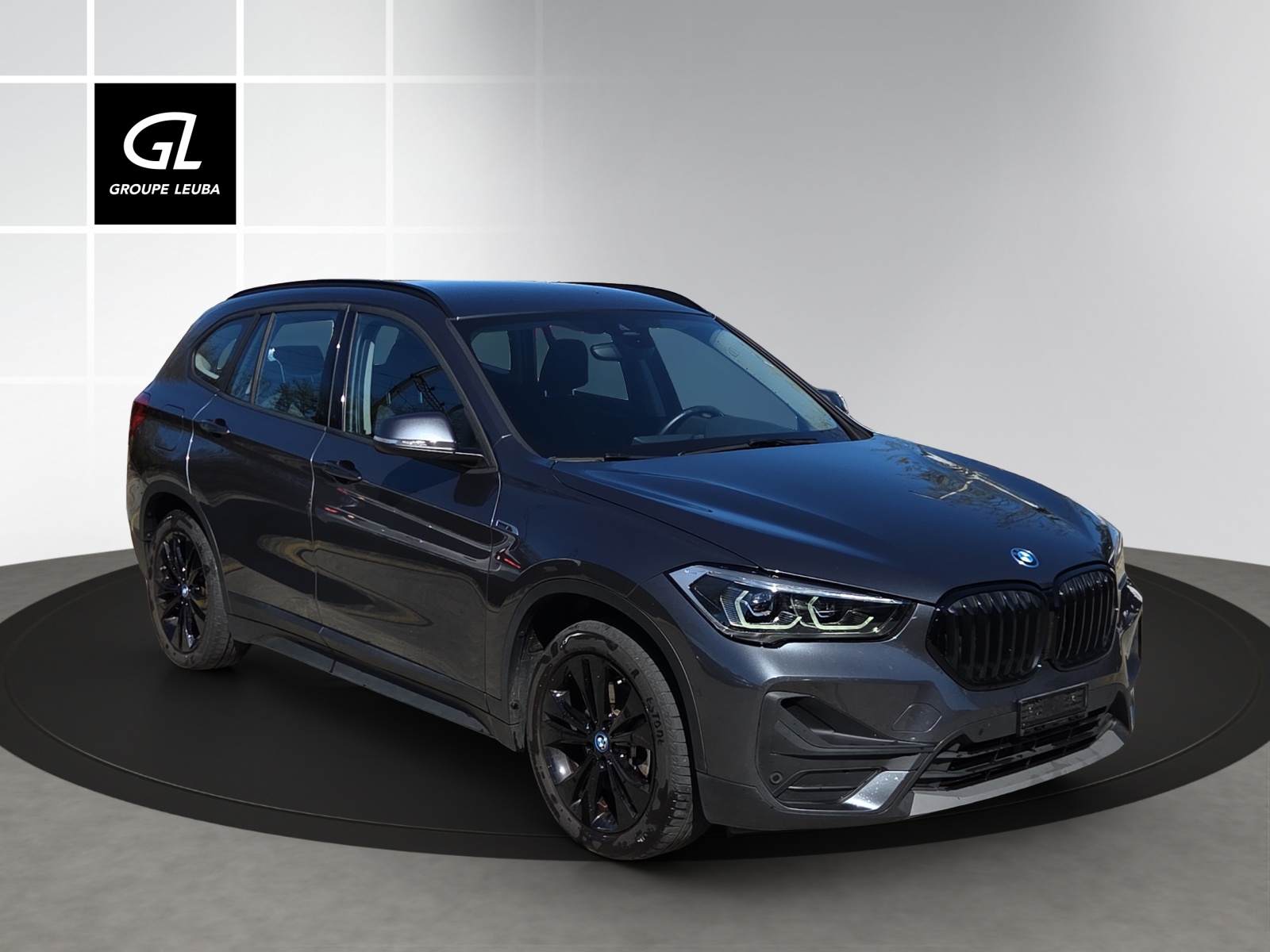 BMW X1 xDrive 25e Steptronic-image-0