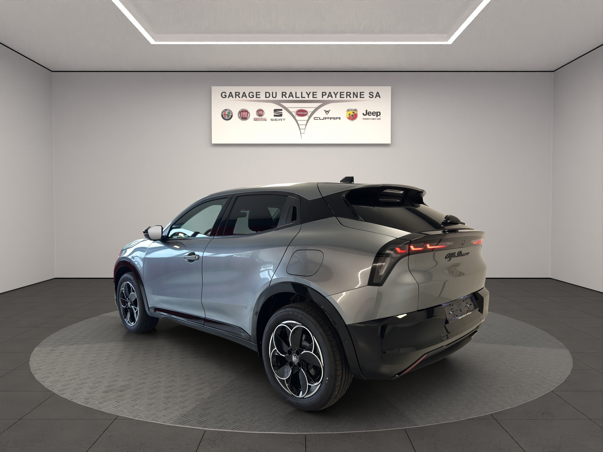 ALFA ROMEO Junior 1.2 48V Hybrid Q4-image-4