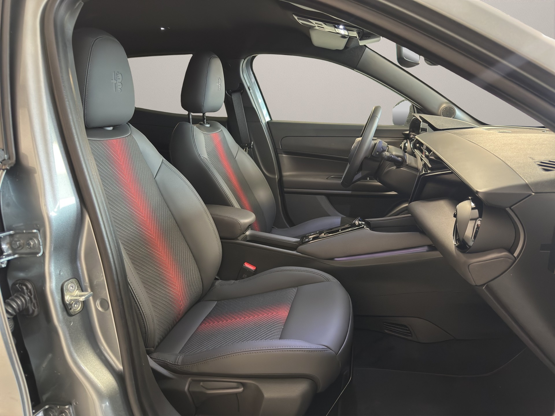 ALFA ROMEO Junior 1.2 48V Hybrid Q4-image-10