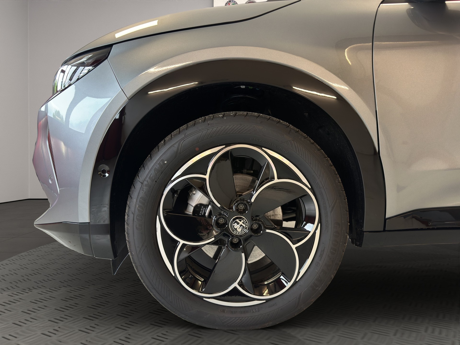 ALFA ROMEO Junior 1.2 48V Hybrid Q4-image-5