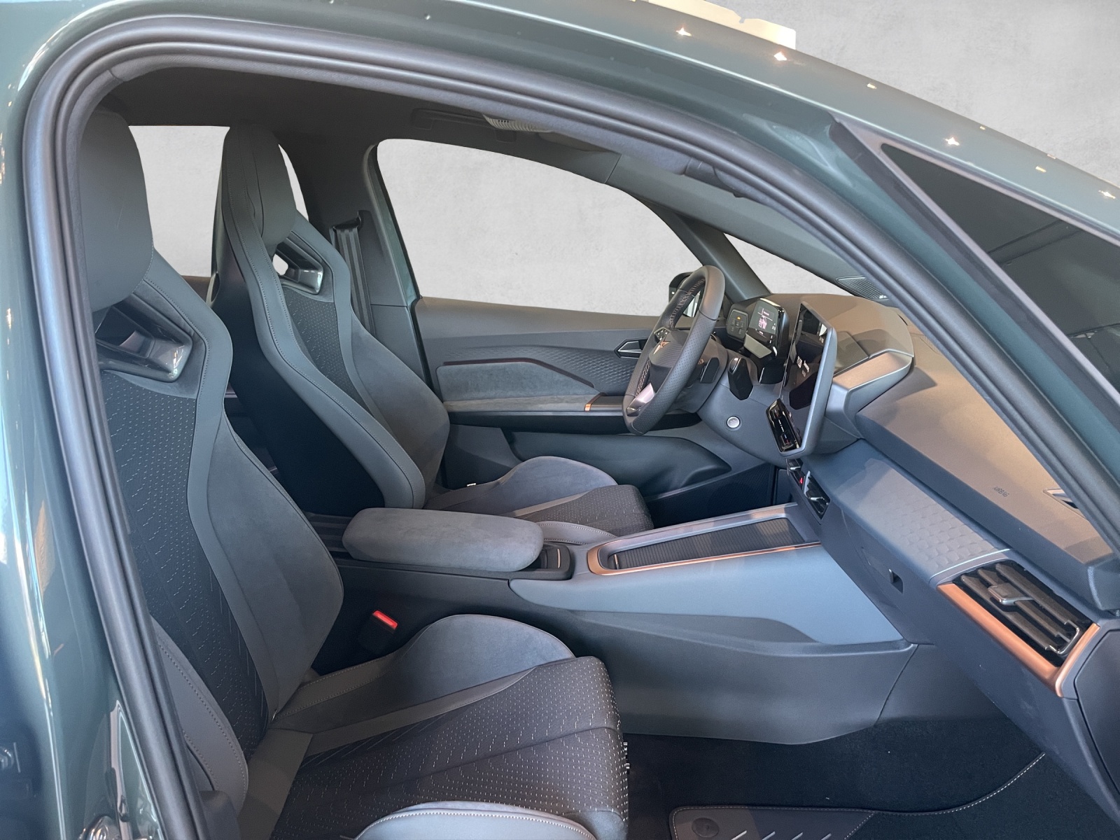 CUPRA Born 79 kWh VZ Extreme-image-12