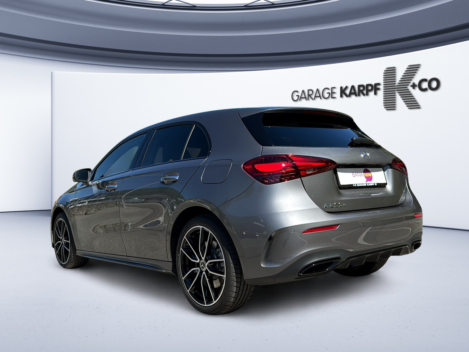MERCEDES-BENZ A 250 e EQ Star 8G-DCT-image-2