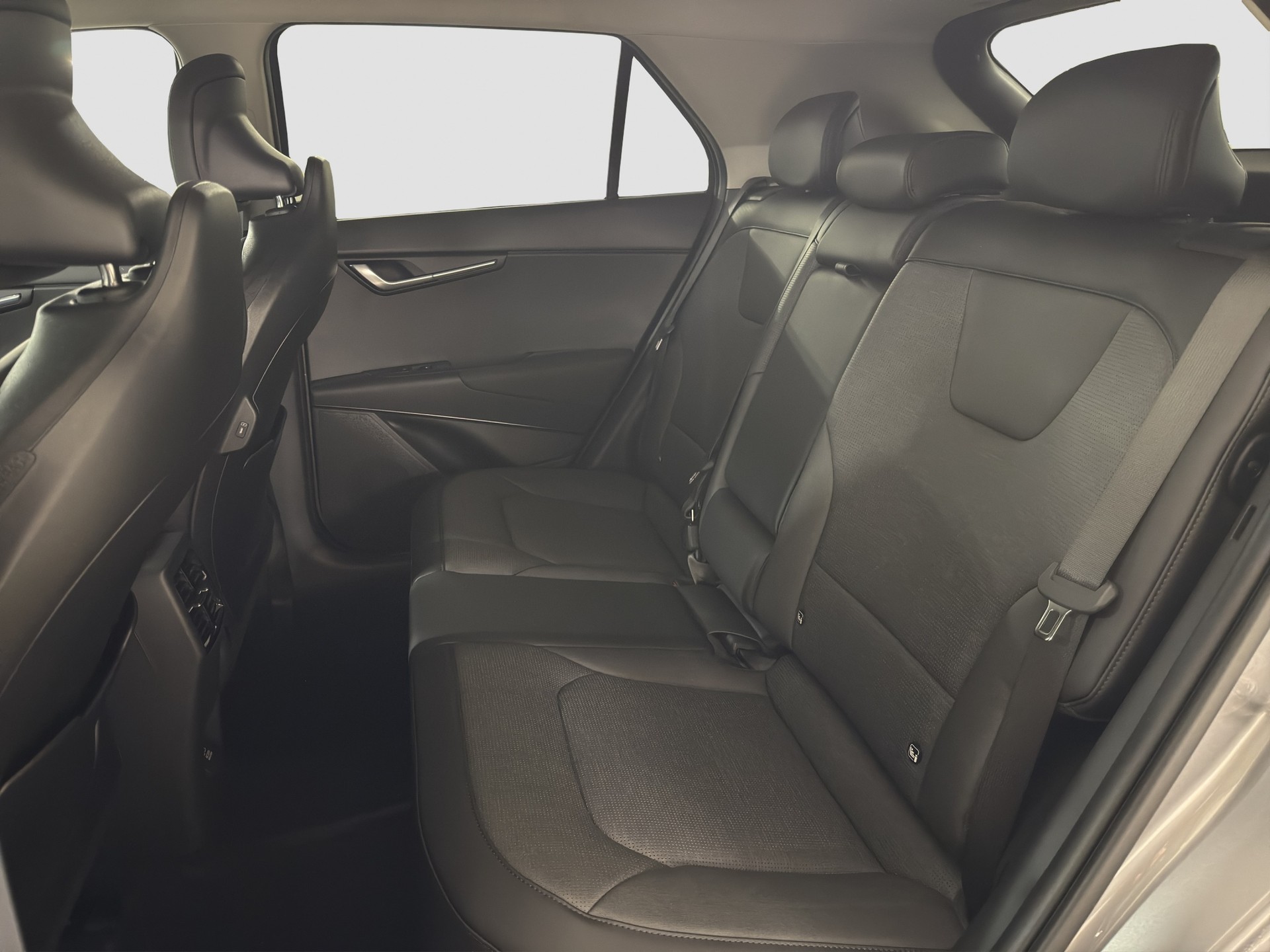 KIA Niro 1.6 GDi Hybrid Style-image-10