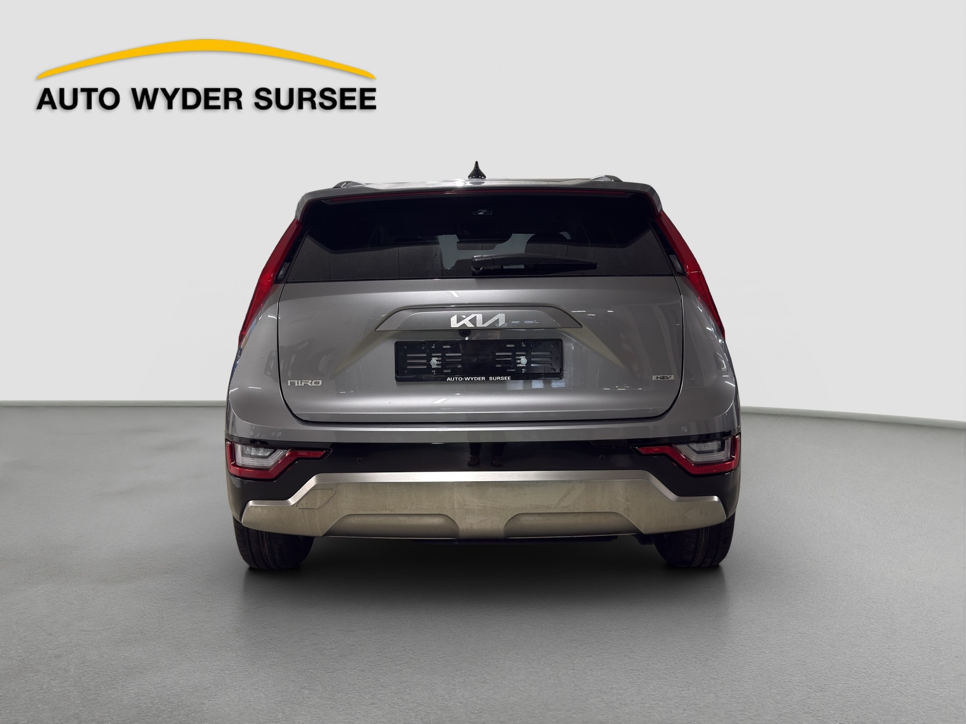 KIA Niro 1.6 GDi Hybrid Style-image-4