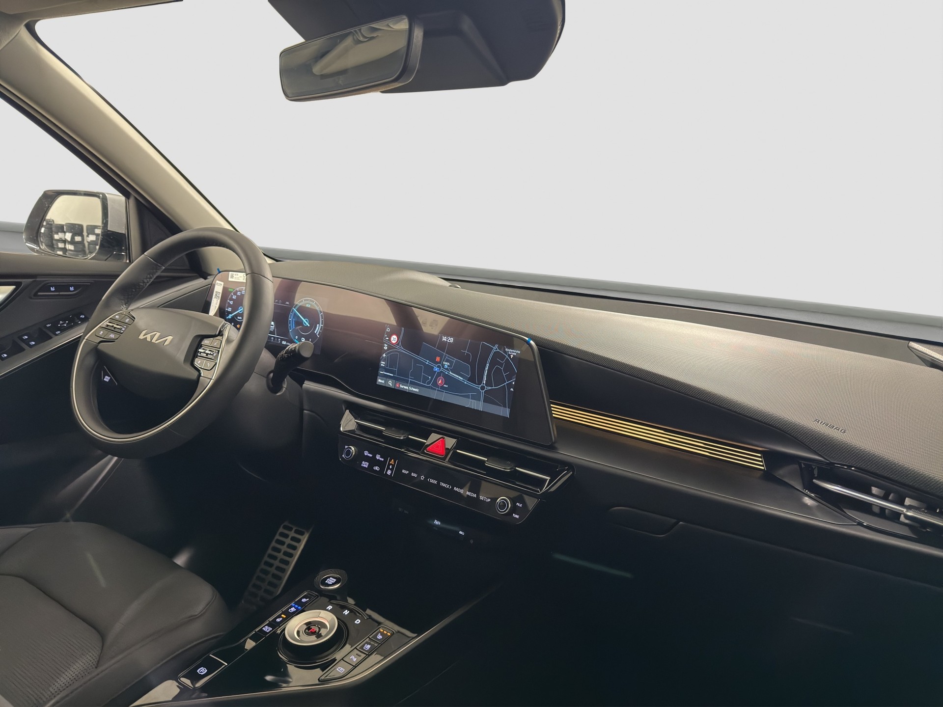 KIA Niro 1.6 GDi Hybrid Style-image-13