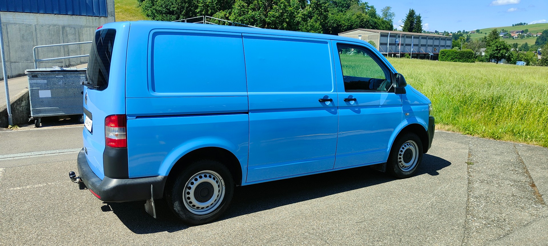 VW T5 2.0 TDI-image-3