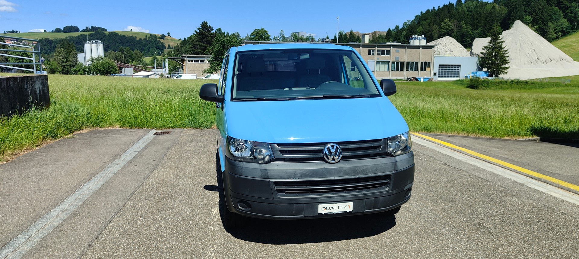 VW T5 2.0 TDI-image-1