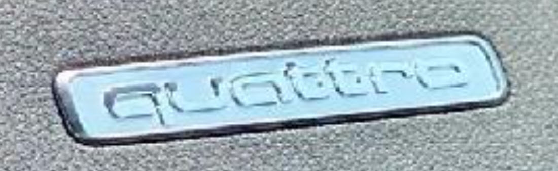 AUDI S1 2.0 TFSI quattro-image-5