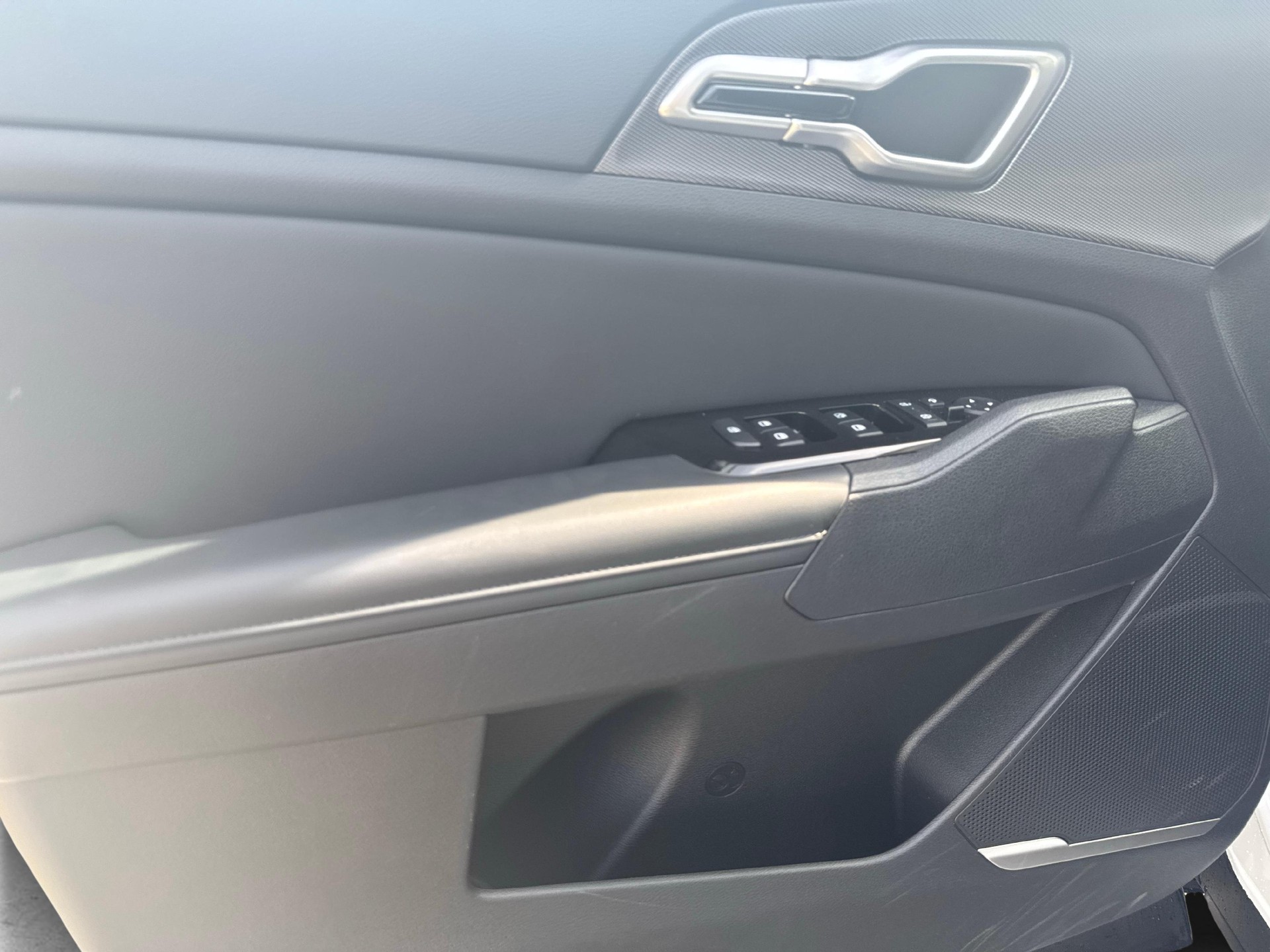 KIA Sportage 1.6 T-GDi PHEV Style / ab 3,99% Leasing bei Abschluss einer Protect Autoversicherung-image-15