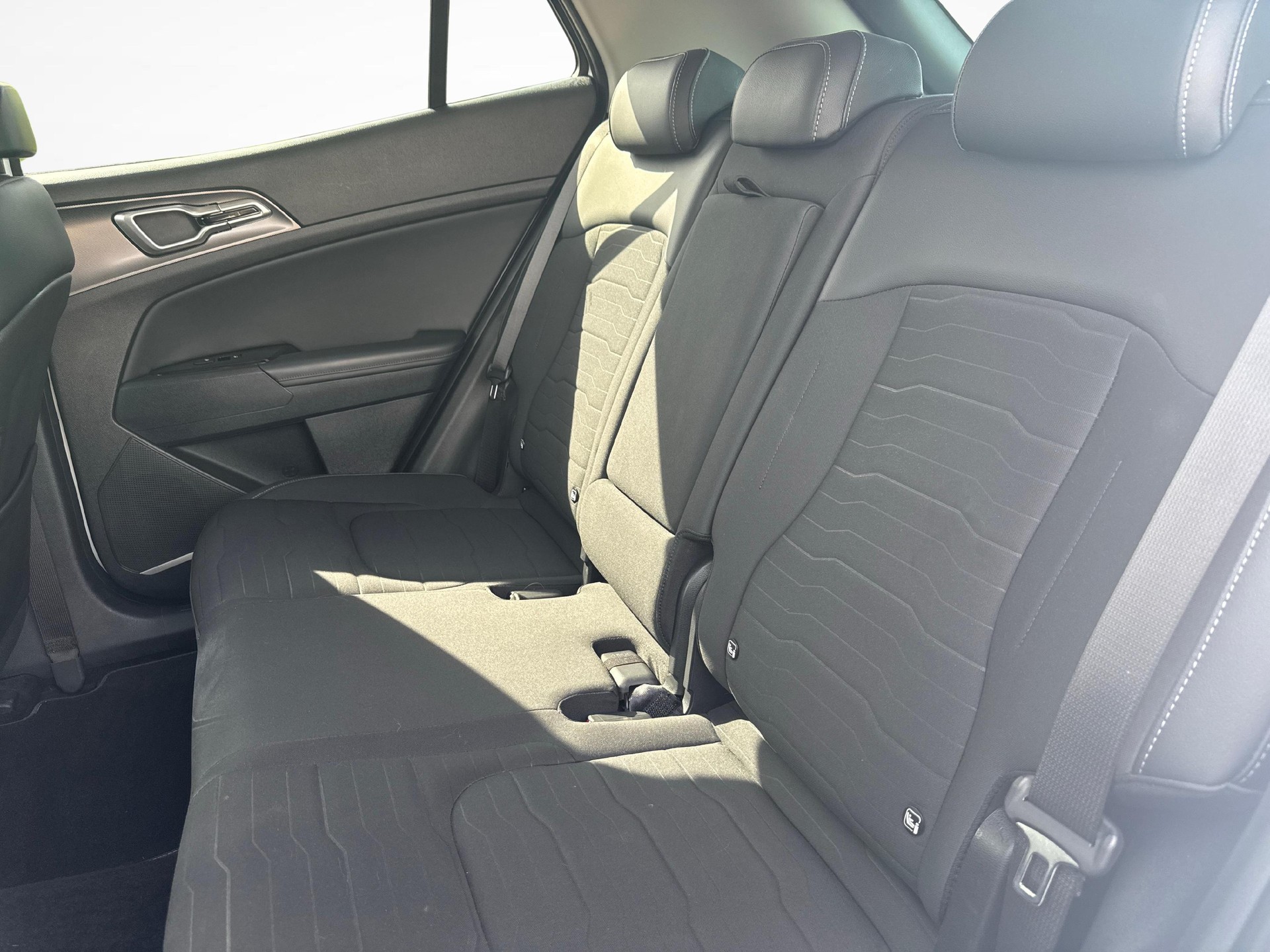 KIA Sportage 1.6 T-GDi PHEV Style-image-11