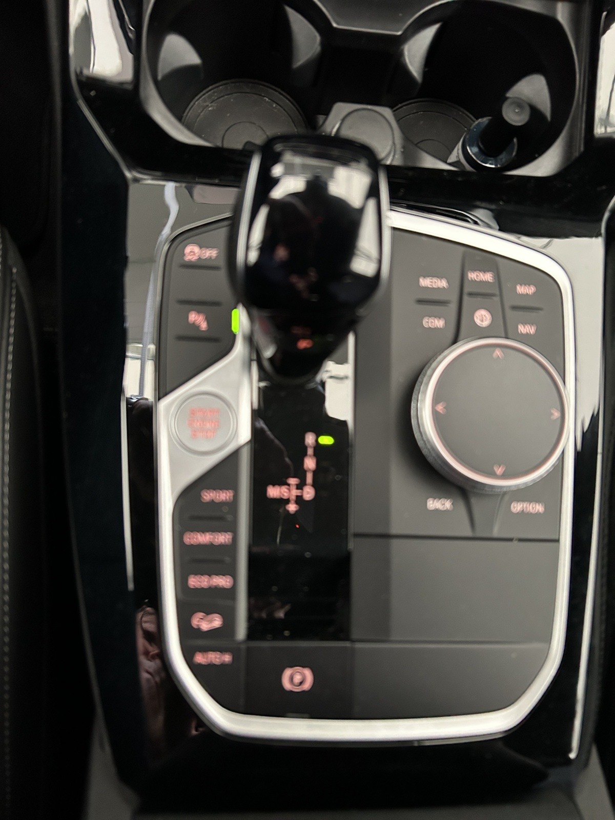 BMW X3 xDrive 48V 20d M Sport - Anhängevorrichtung-image-14